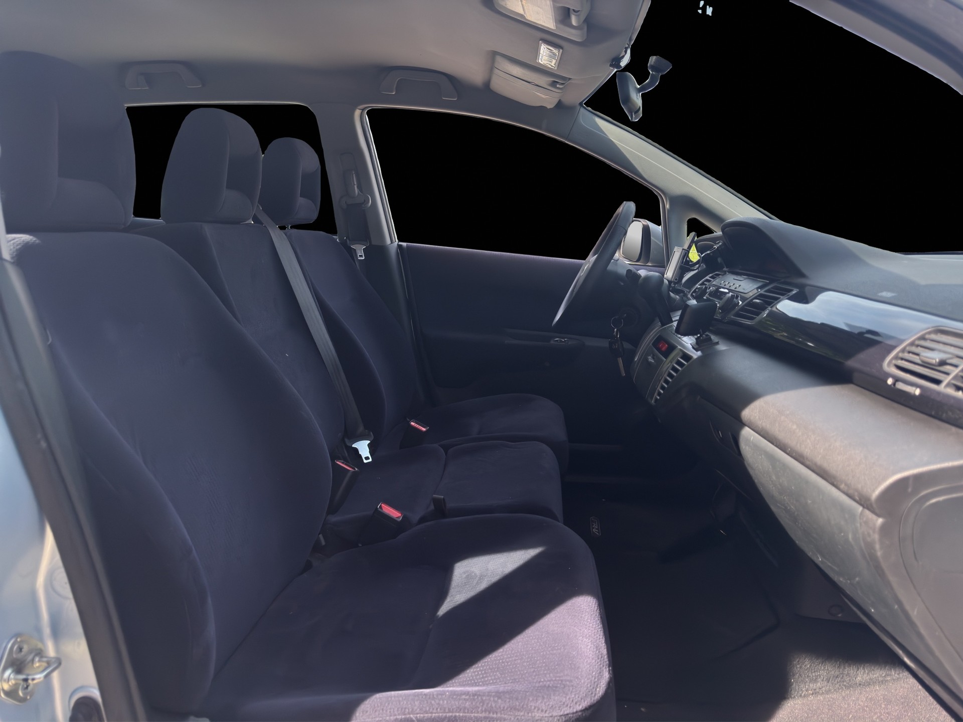 HONDA FR-V 1.8i Swiss Automatic-image-12