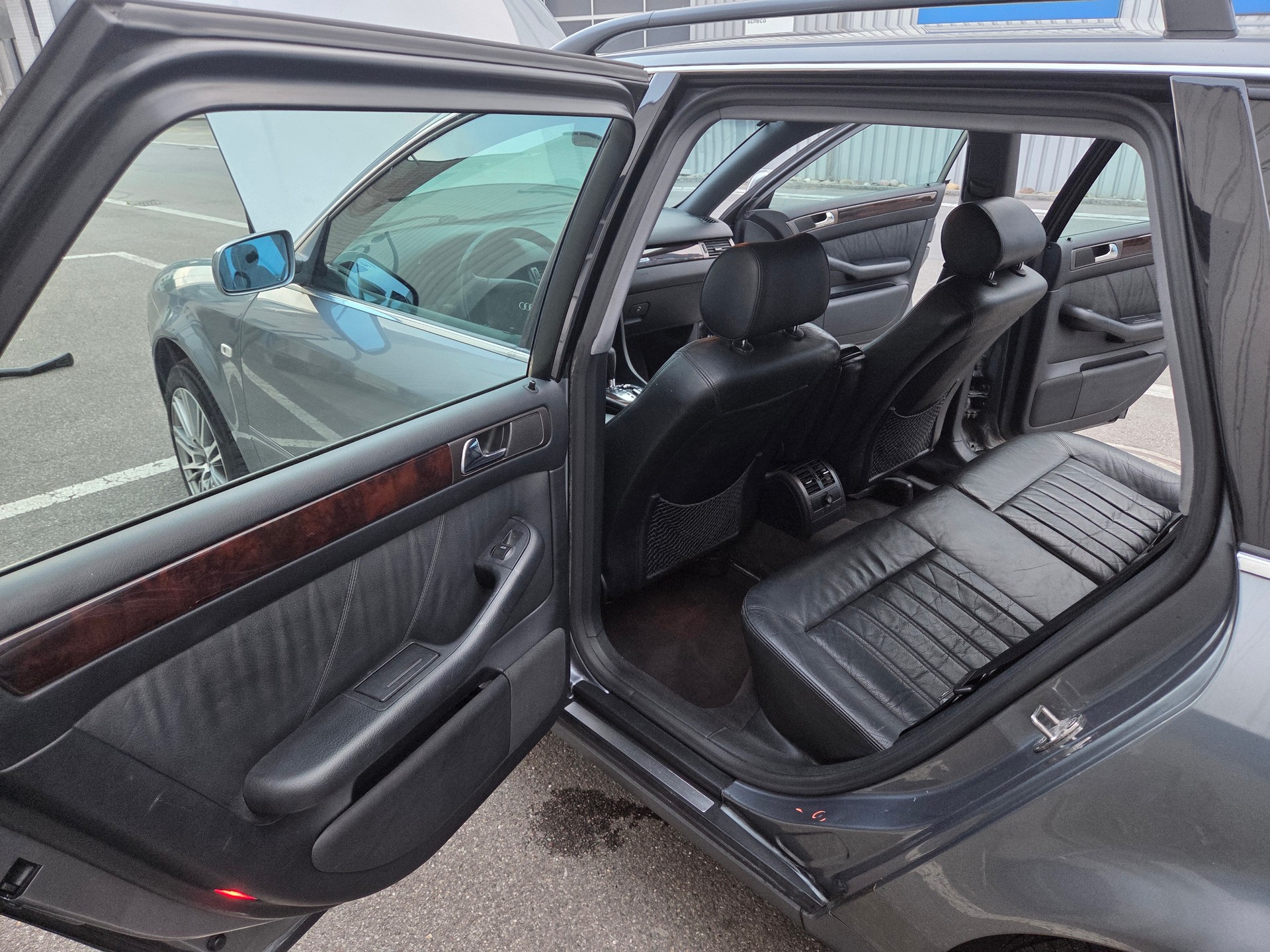AUDI 2.8 E V6 30V quattro-image-0