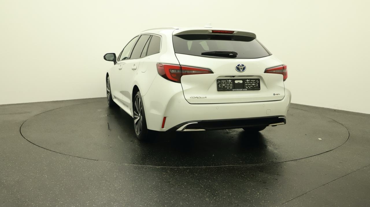 TOYOTA Corolla TS 2.0 HSD Sport e-CVT-showroom-element-3