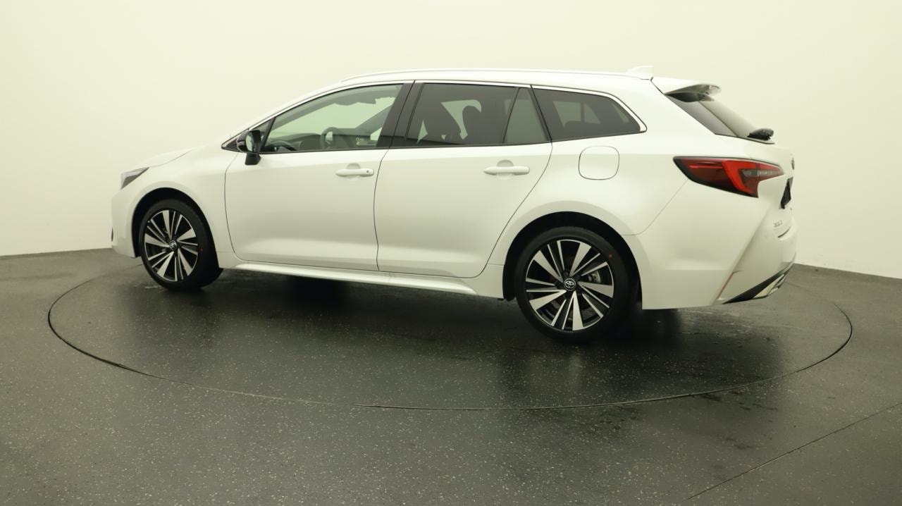 TOYOTA Corolla TS 2.0 HSD Sport e-CVT-showroom-element-2