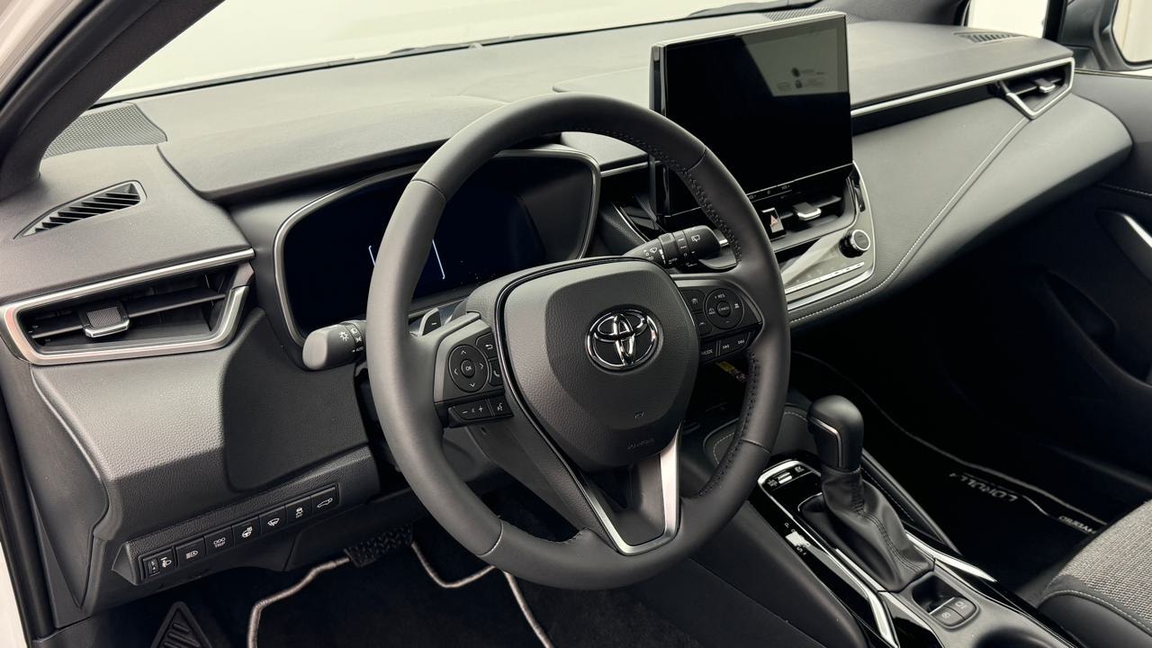 TOYOTA Corolla TS 2.0 HSD Sport e-CVT-image-6