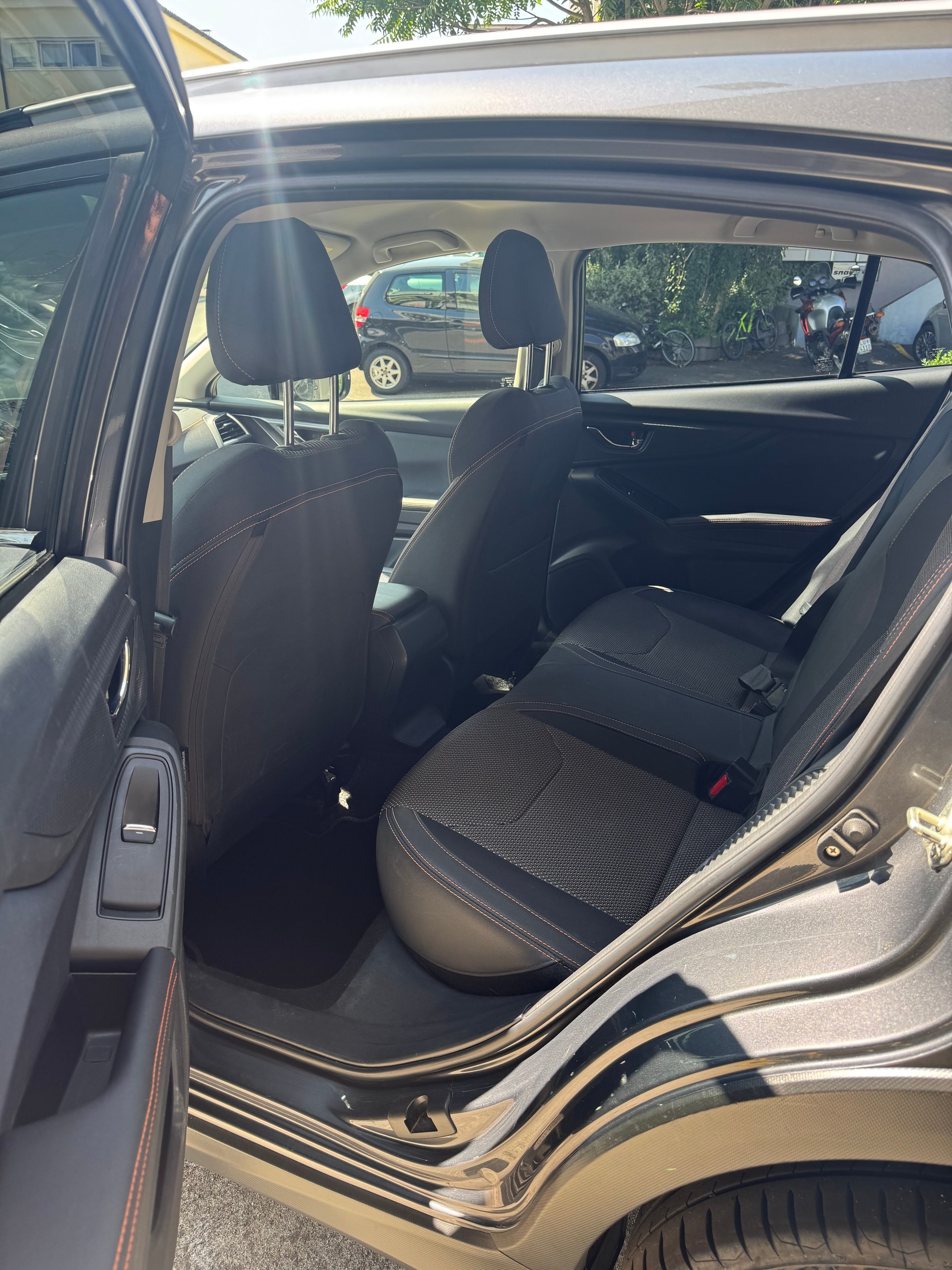 SUBARU XV 2.0 e-Boxer Swiss Plus AWD Lineartronic-image-6