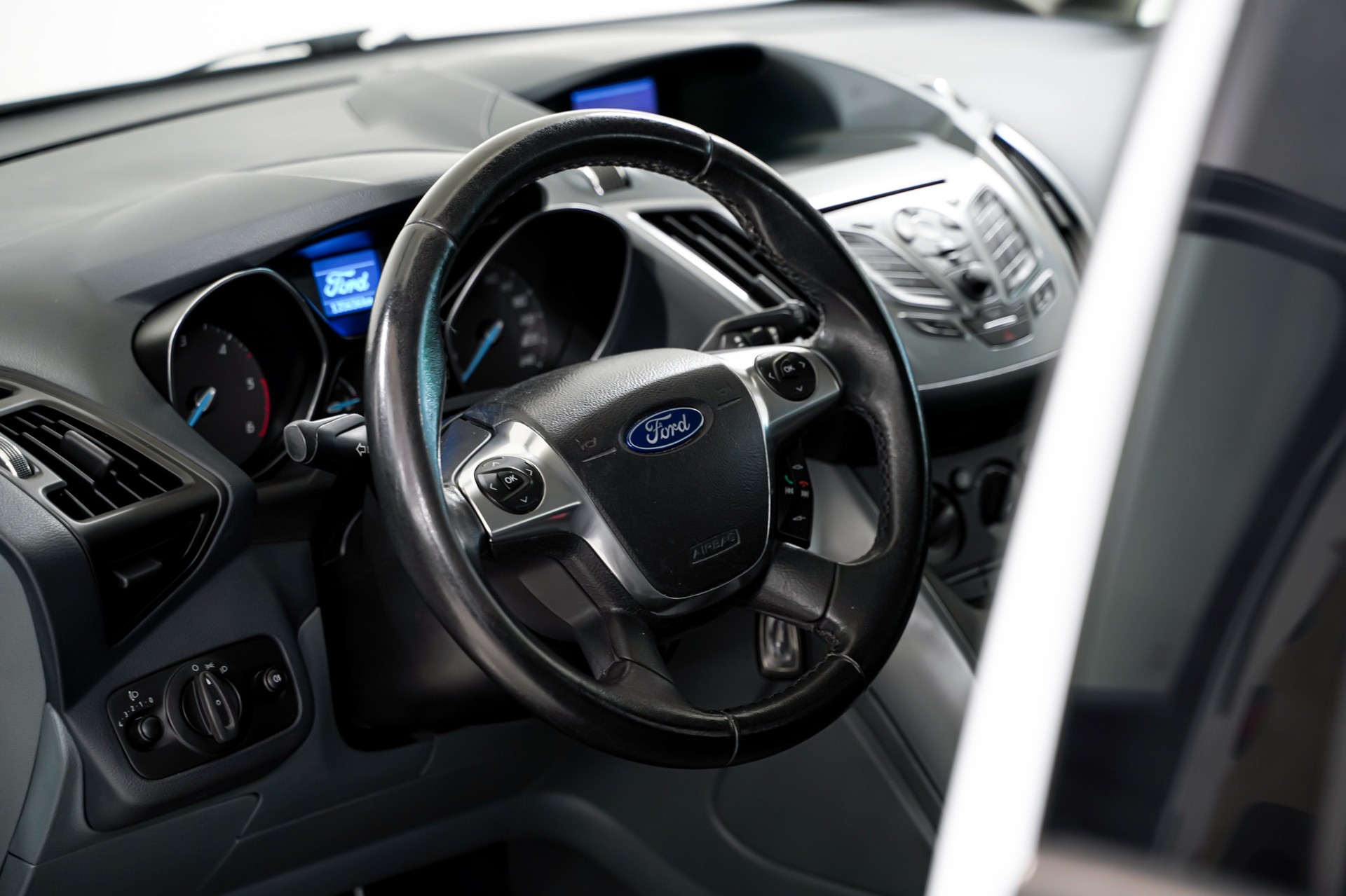 FORD Grand C-Max 1.6 TDCi Carving-image-8