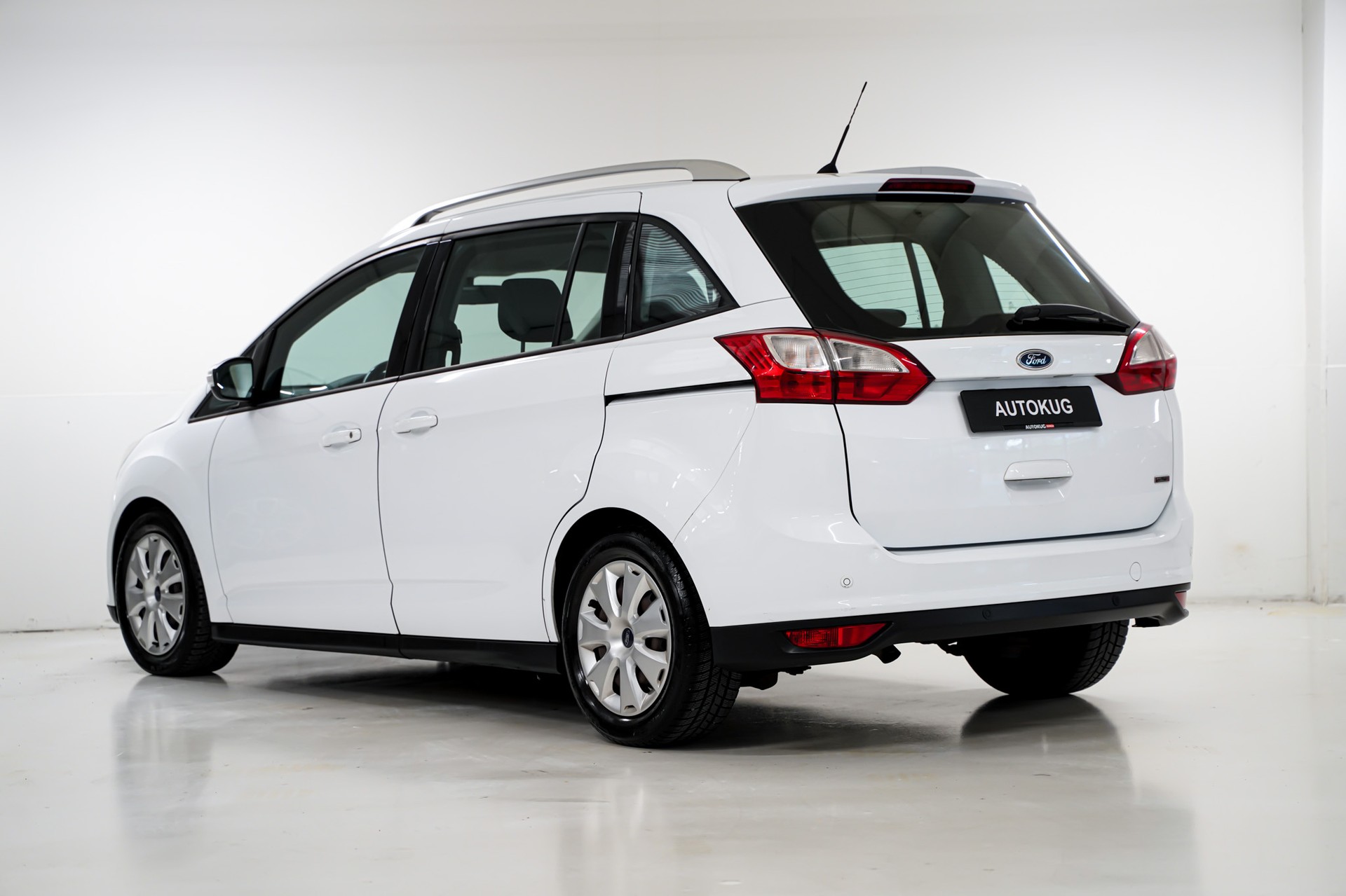 FORD Grand C-Max 1.6 TDCi Carving-image-4