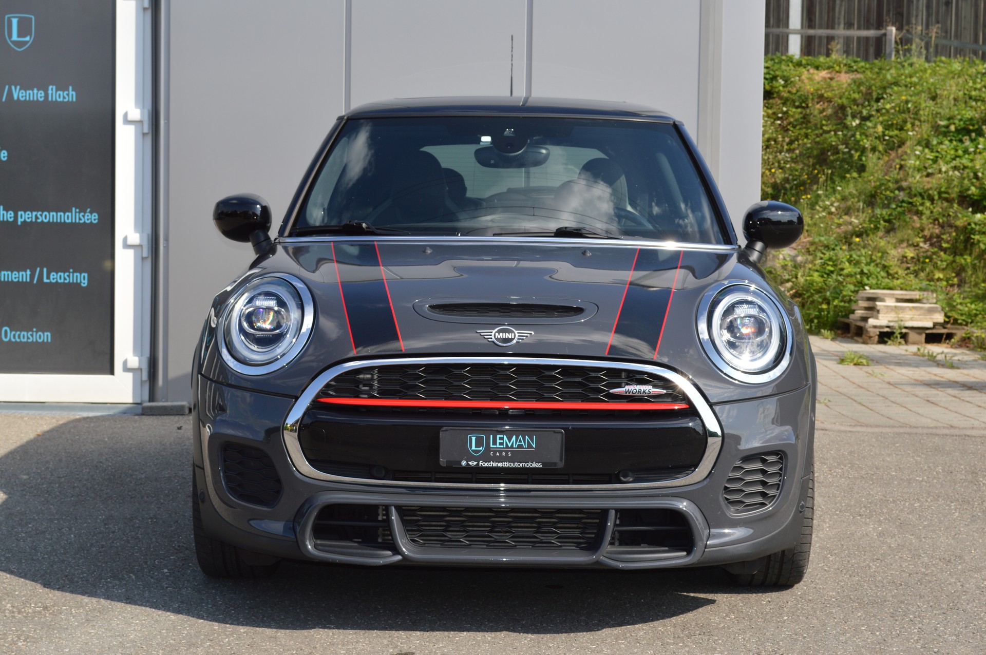 MINI Cooper John Cooper Works-image-1