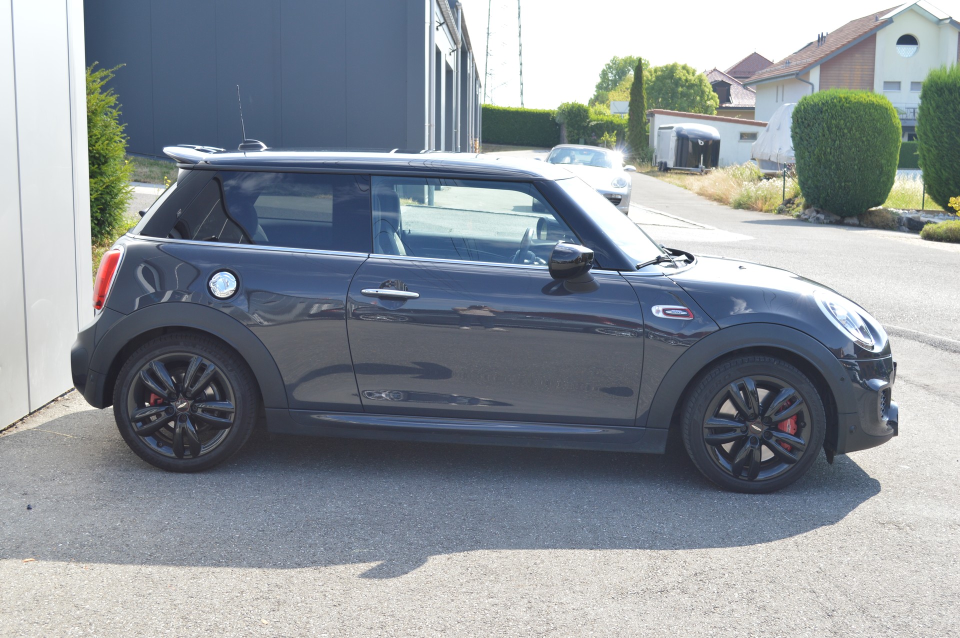 MINI Cooper John Cooper Works-image-3