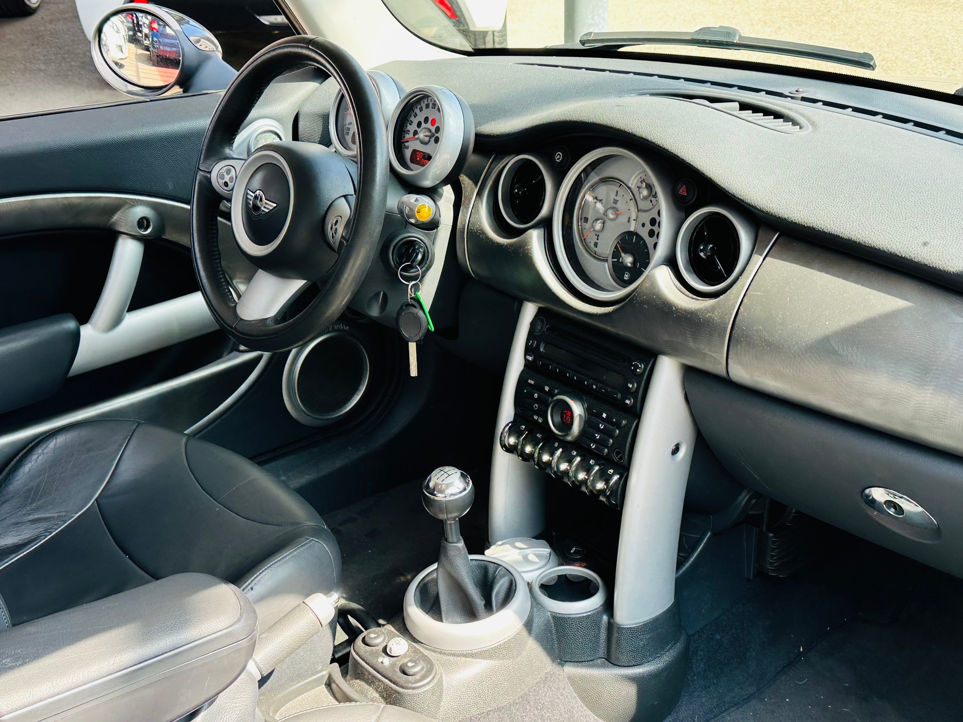 MINI Cooper S-image-11