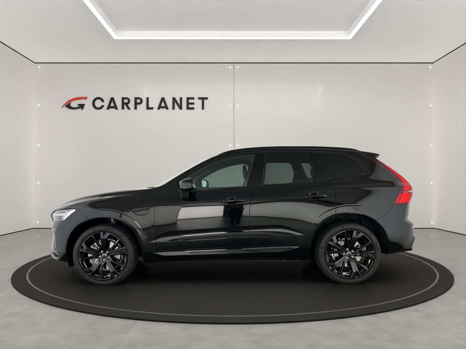 VOLVO XC60 2.0 T6 TE Black Edition eAWD-showroom-element-1