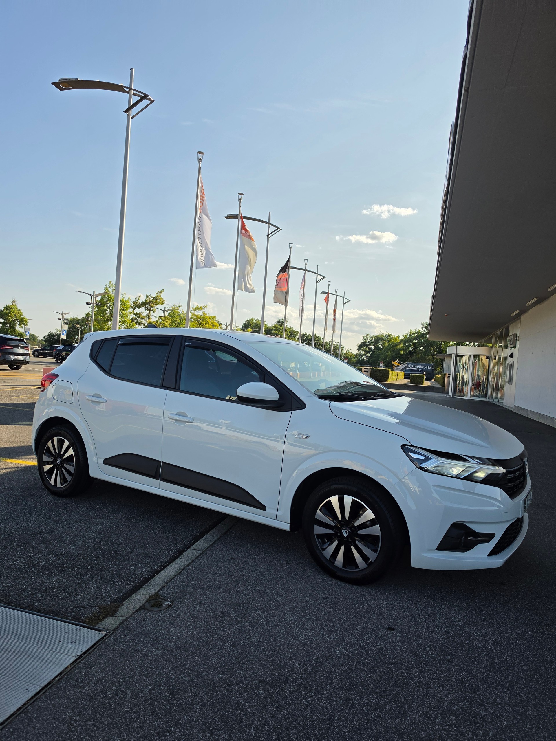 DACIA Sandero SCe 65 Comfort-image-1