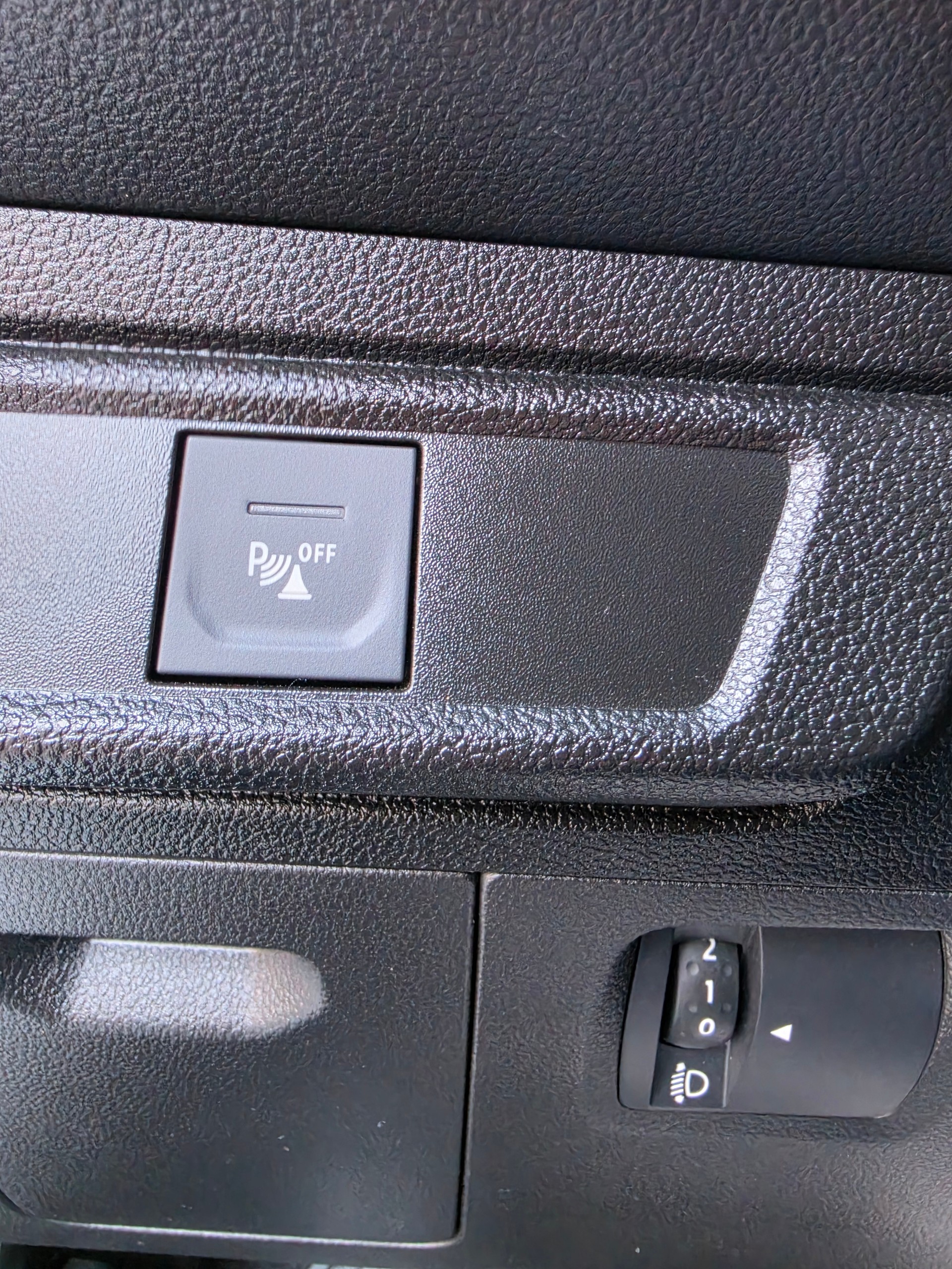 DACIA Sandero SCe 65 Comfort-image-10