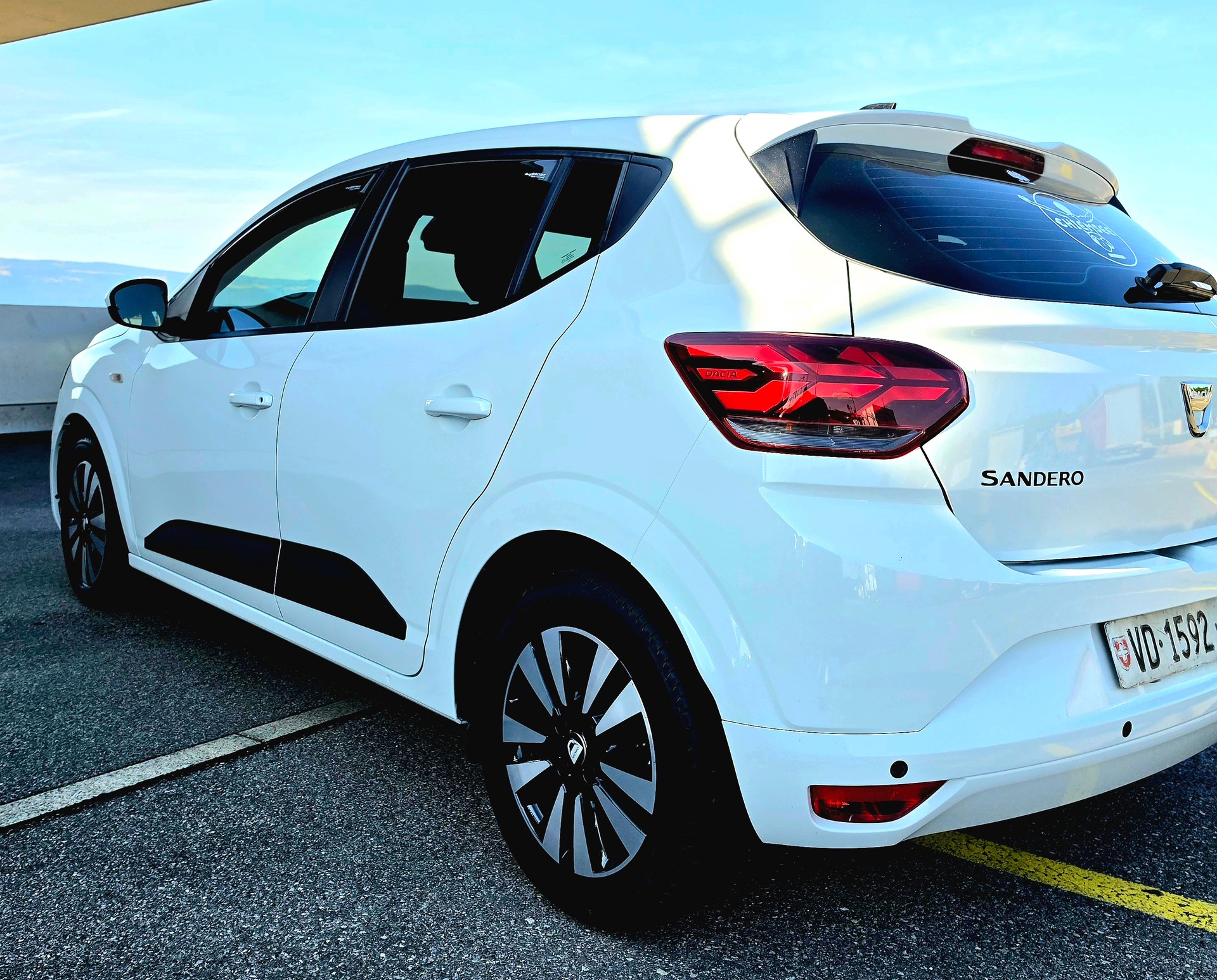 DACIA Sandero SCe 65 Comfort-image-3