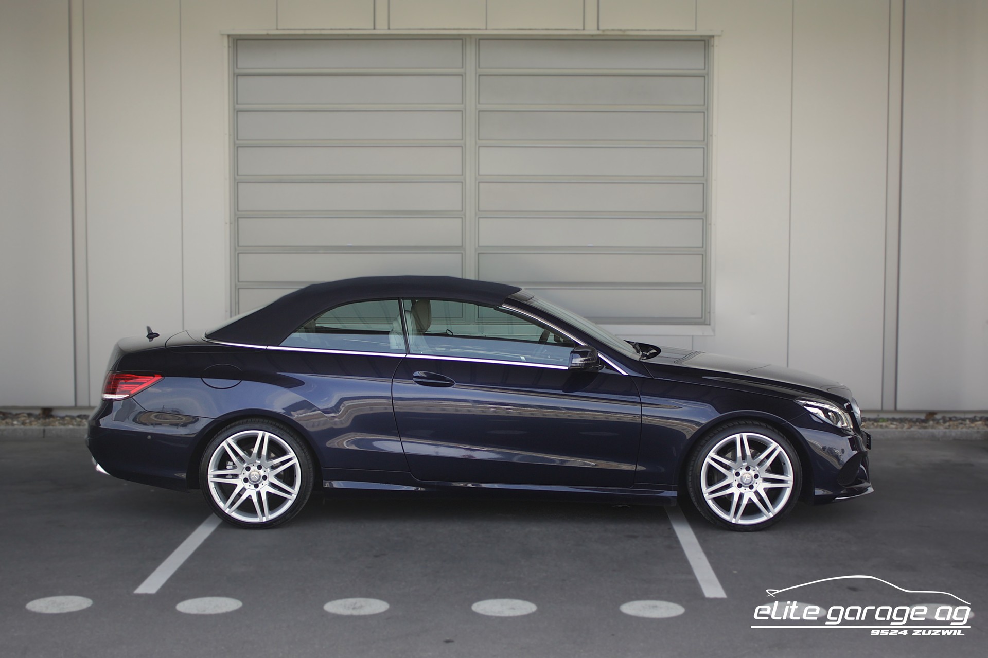 MERCEDES-BENZ E 300 7G-Tronic AMG Sportpaket-image-5
