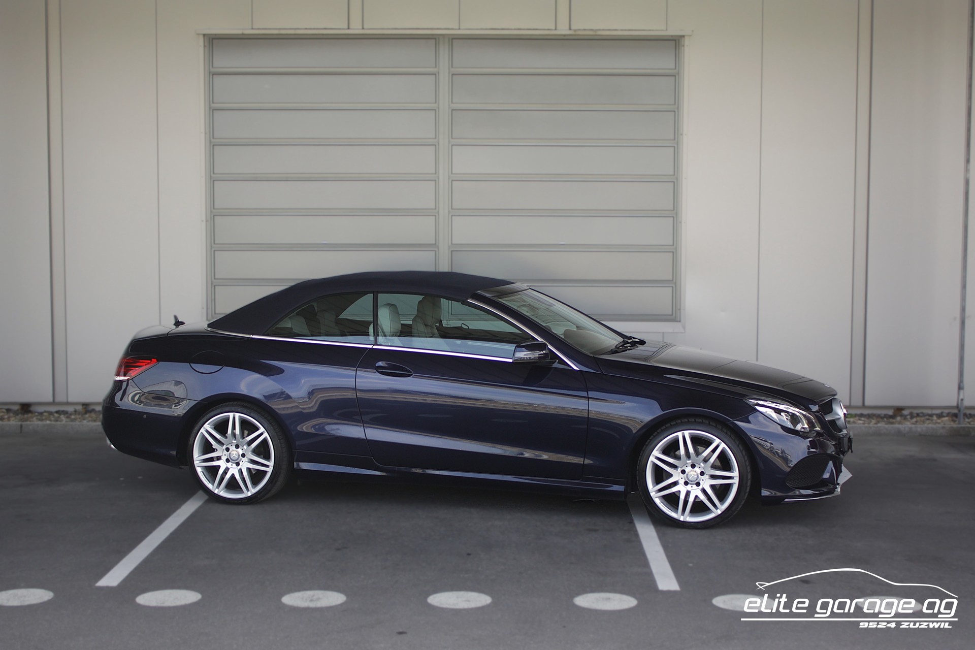 MERCEDES-BENZ E 300 7G-Tronic AMG Sportpaket-image-6