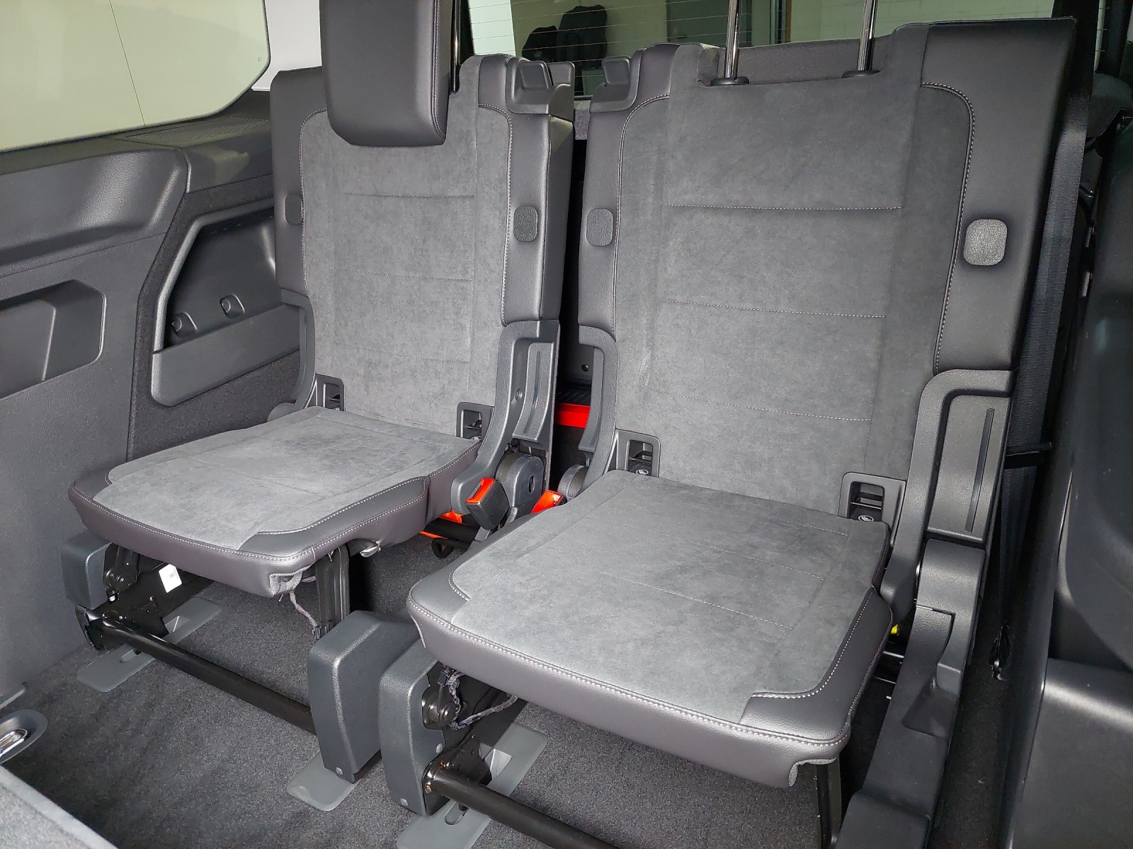 VW Caddy Maxi 2.0 TDI Style DSG-image-8