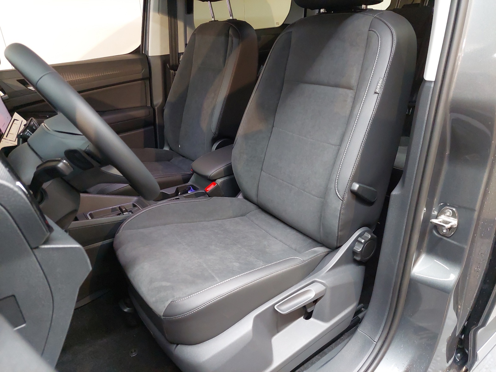 VW Caddy Maxi 2.0 TDI Style DSG-image-5