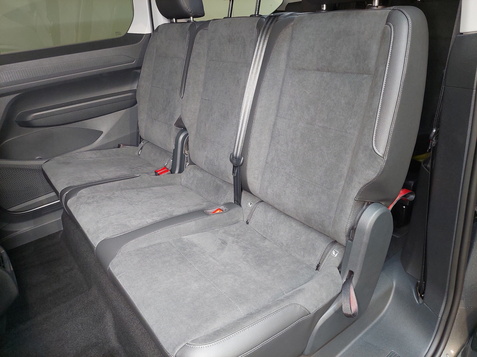 VW Caddy Maxi 2.0 TDI Style DSG-image-7