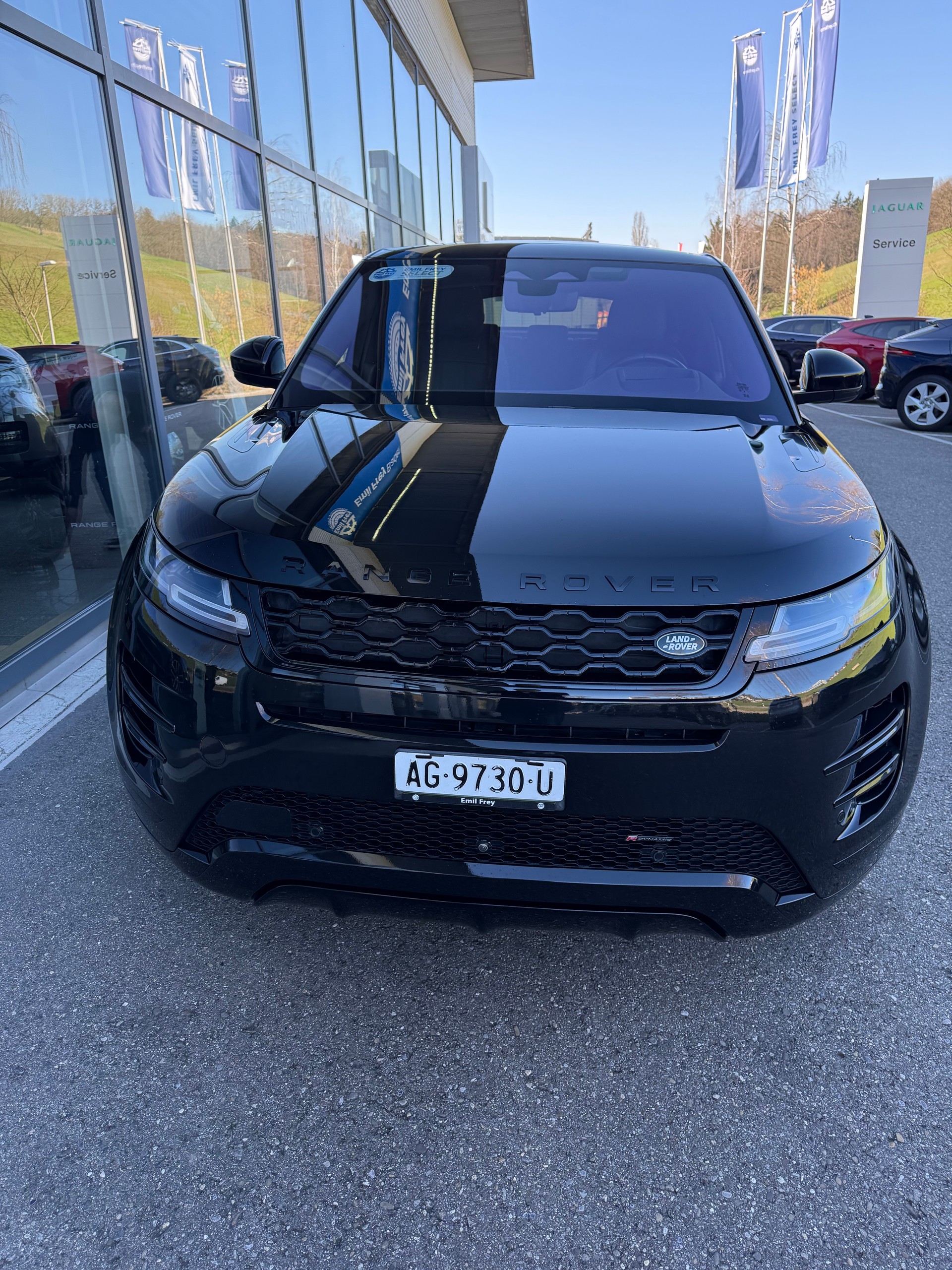 LAND ROVER 2.0 T 250 R-Dynamic SE-image-0