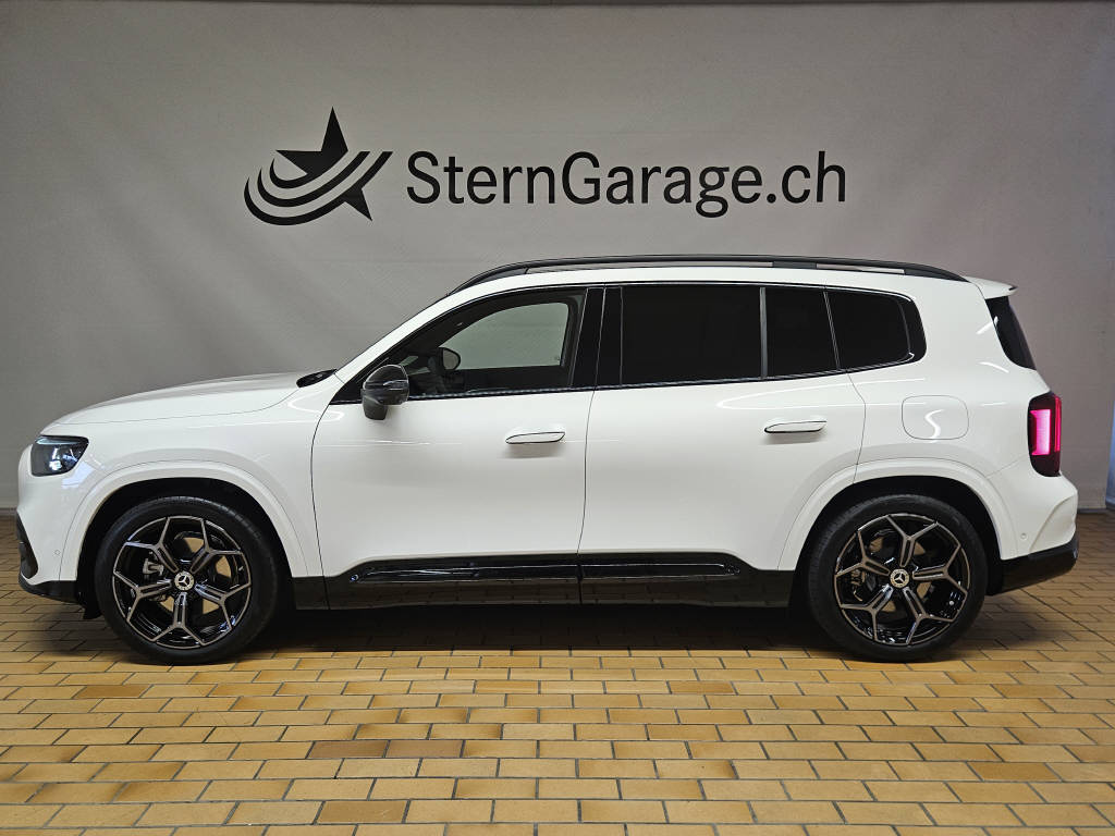 MERCEDES-BENZ GLB 220 4Matic-showroom-element-1