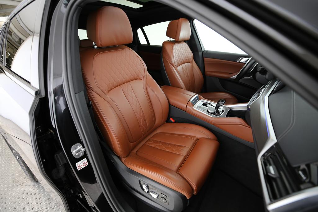 BMW X6 40d xDrive-image-14