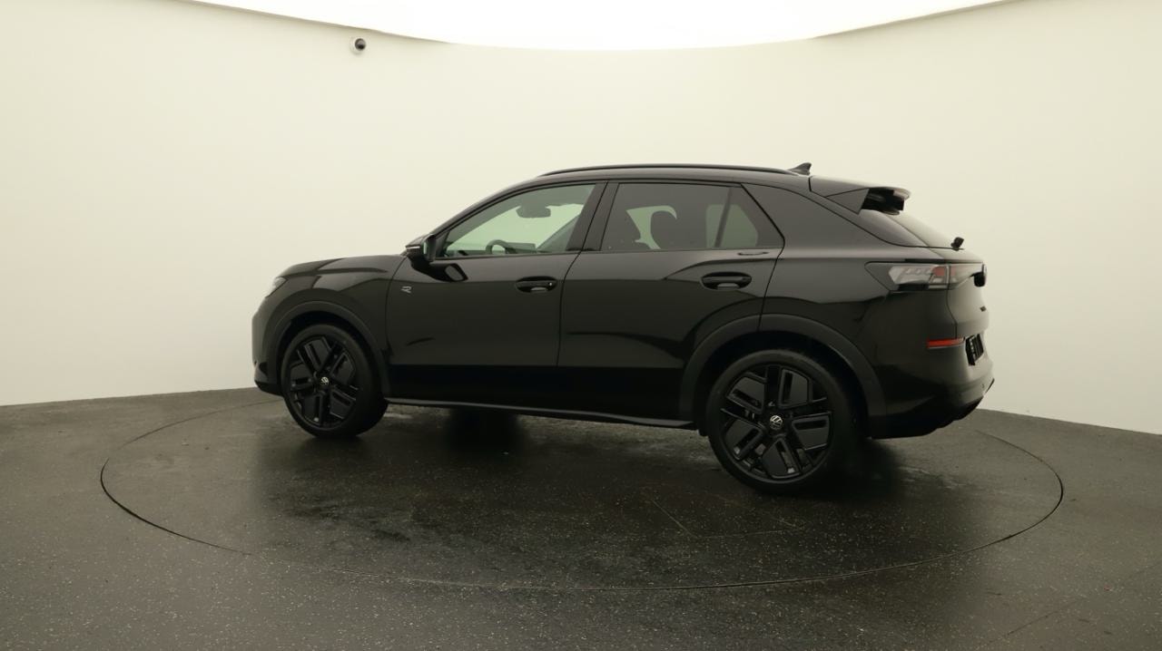 VW T-Roc 1.5 eTSI mHEV R-Line DSG-showroom-element-2