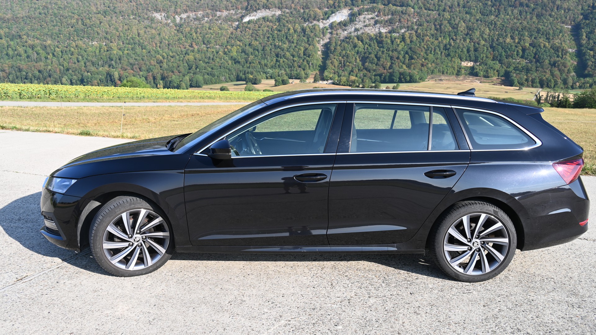SKODA 1.5 TSI STYLE mHEV DSG-image-1
