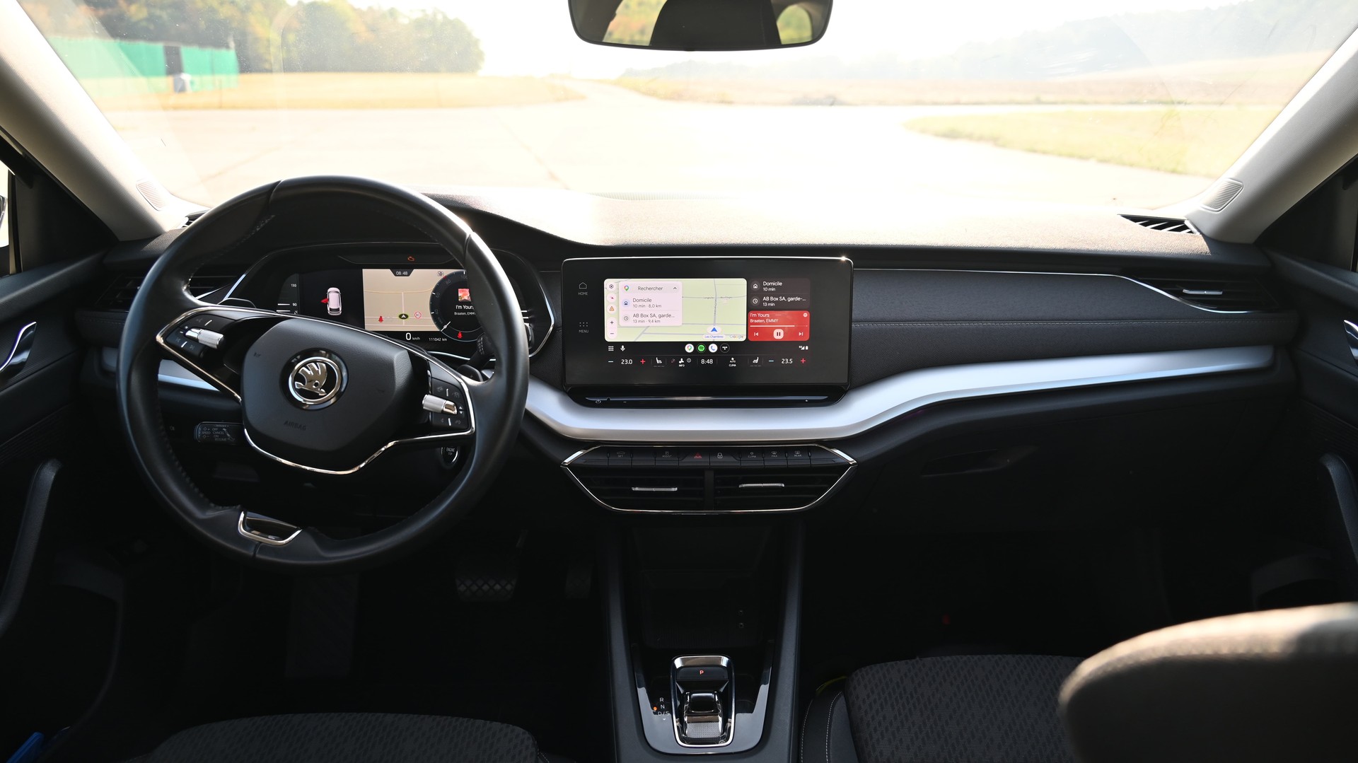 SKODA 1.5 TSI STYLE mHEV DSG-image-3