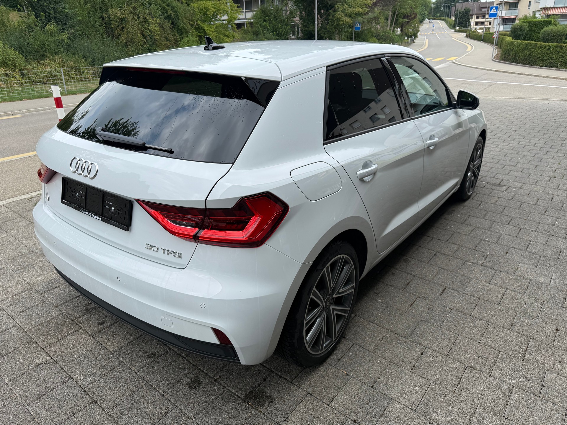 AUDI A1 Sportback 30 TFSI S Line Attraction S-tronic-image-11