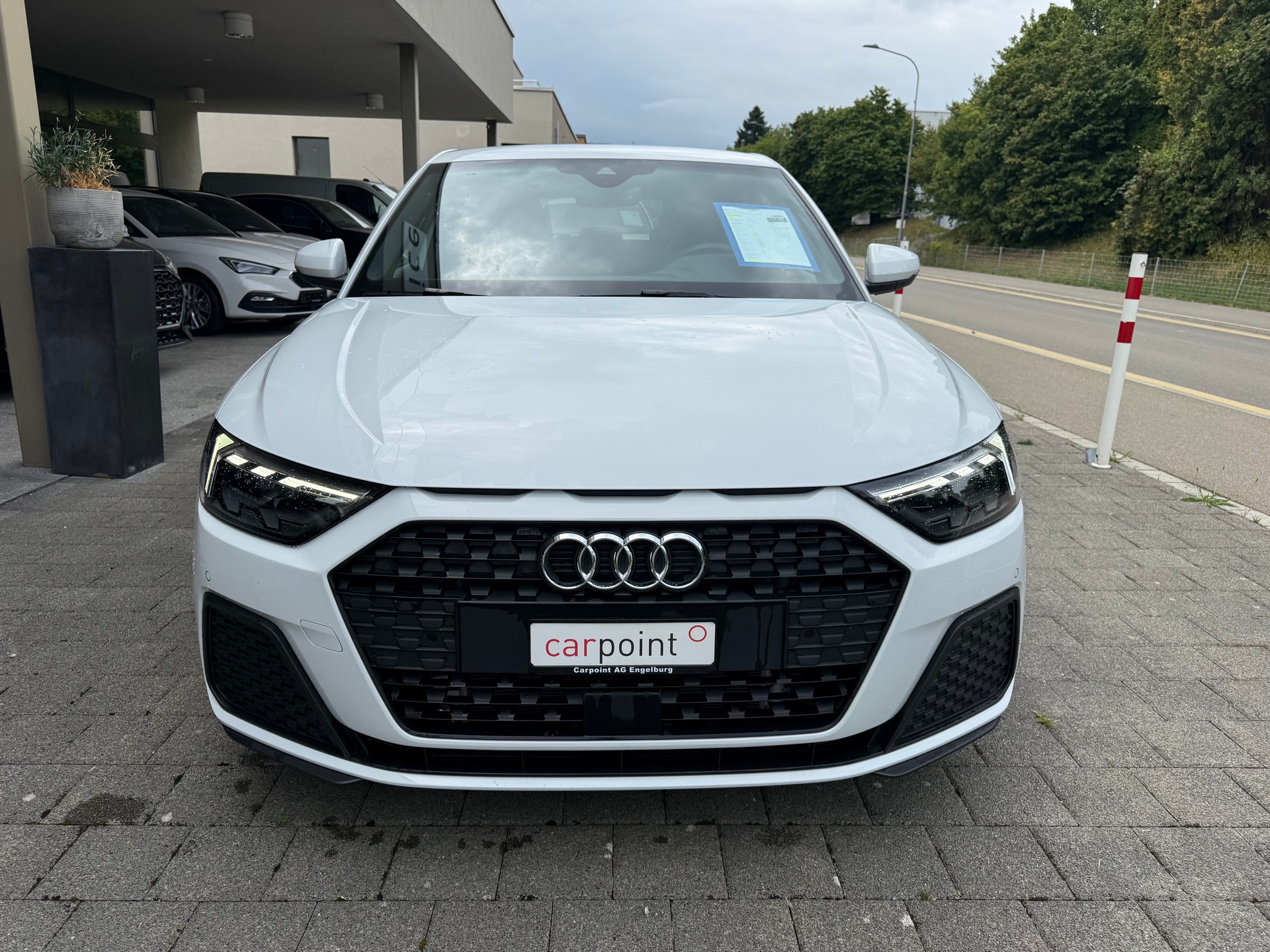 AUDI A1 Sportback 30 TFSI S Line Attraction S-tronic-image-1