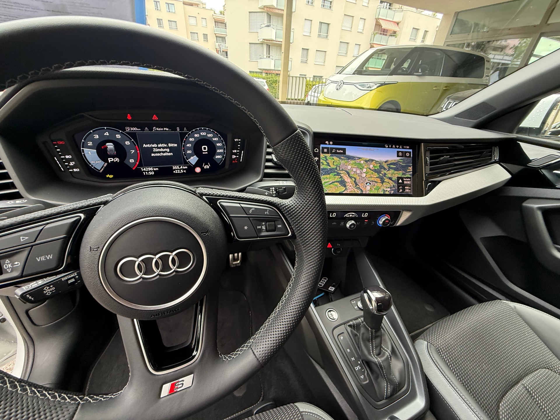 AUDI A1 Sportback 30 TFSI S Line Attraction S-tronic-image-5