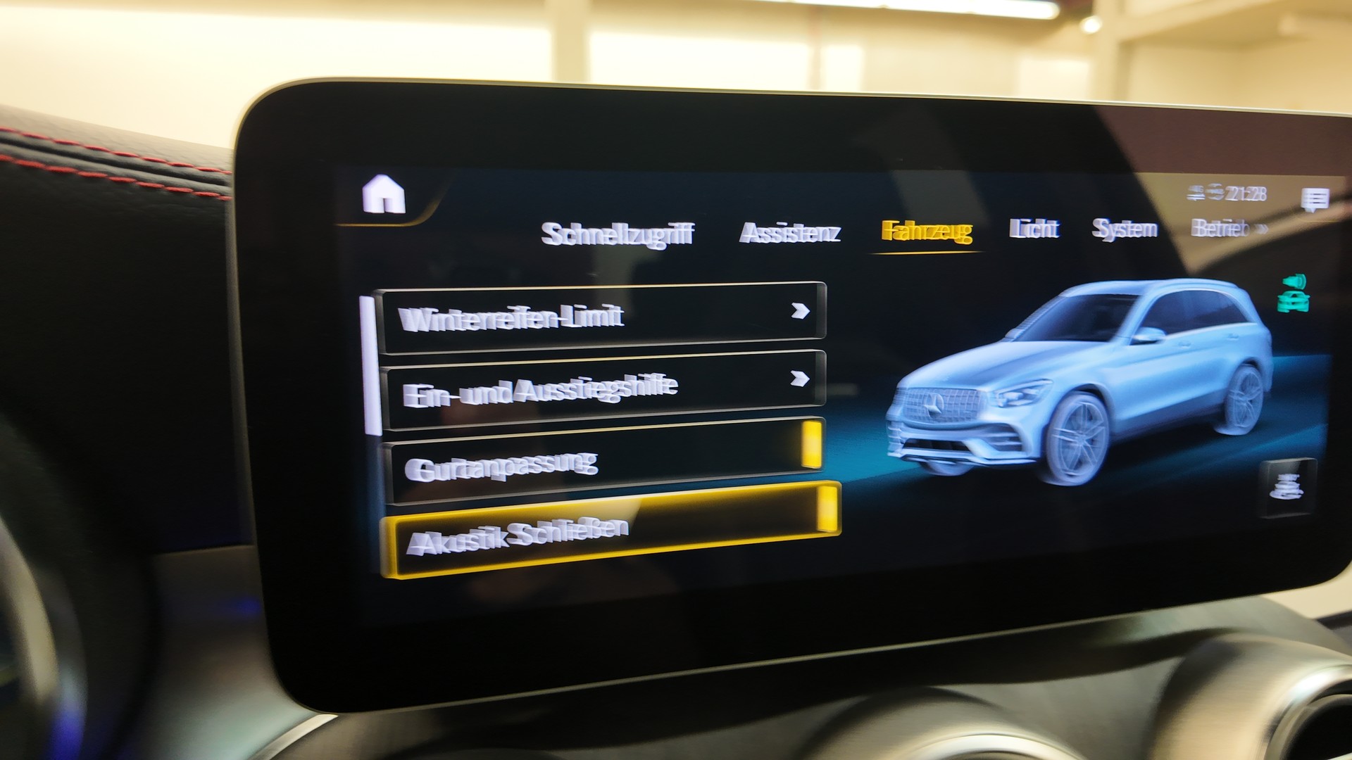 MERCEDES-BENZ GLC 43 AMG 4Matic 9G-Tronic-image-28