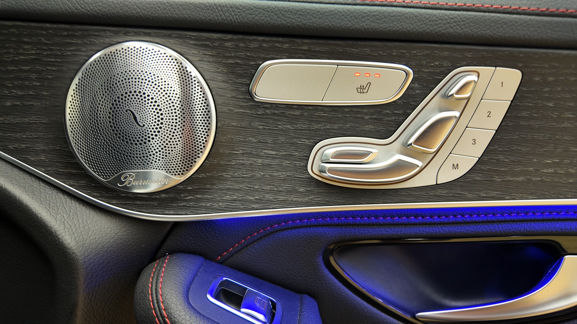 MERCEDES-BENZ GLC 43 AMG 4Matic 9G-Tronic-image-18