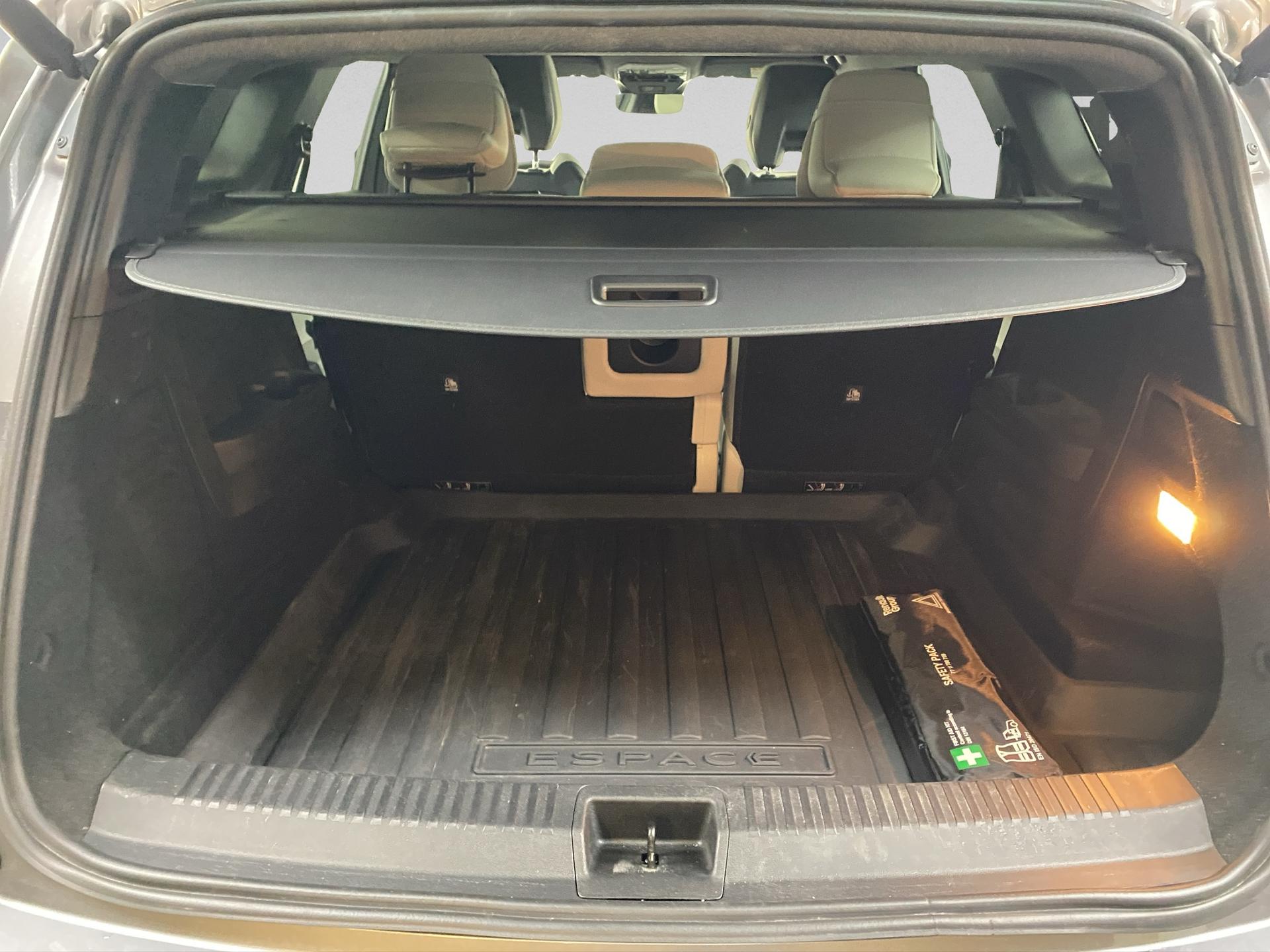 RENAULT Espace 1.2 E-Tech 200 Iconic-image-15