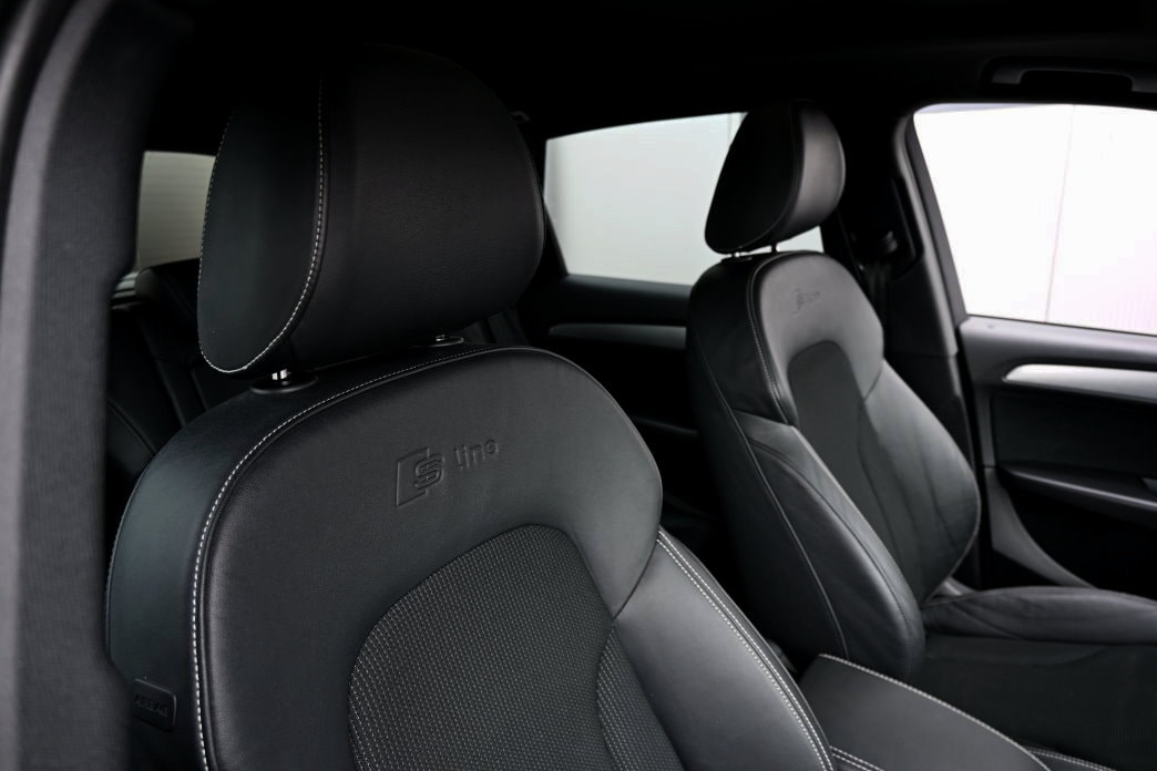 AUDI Q5 2.0 TDI S-Line quattro S-tronic-image-5