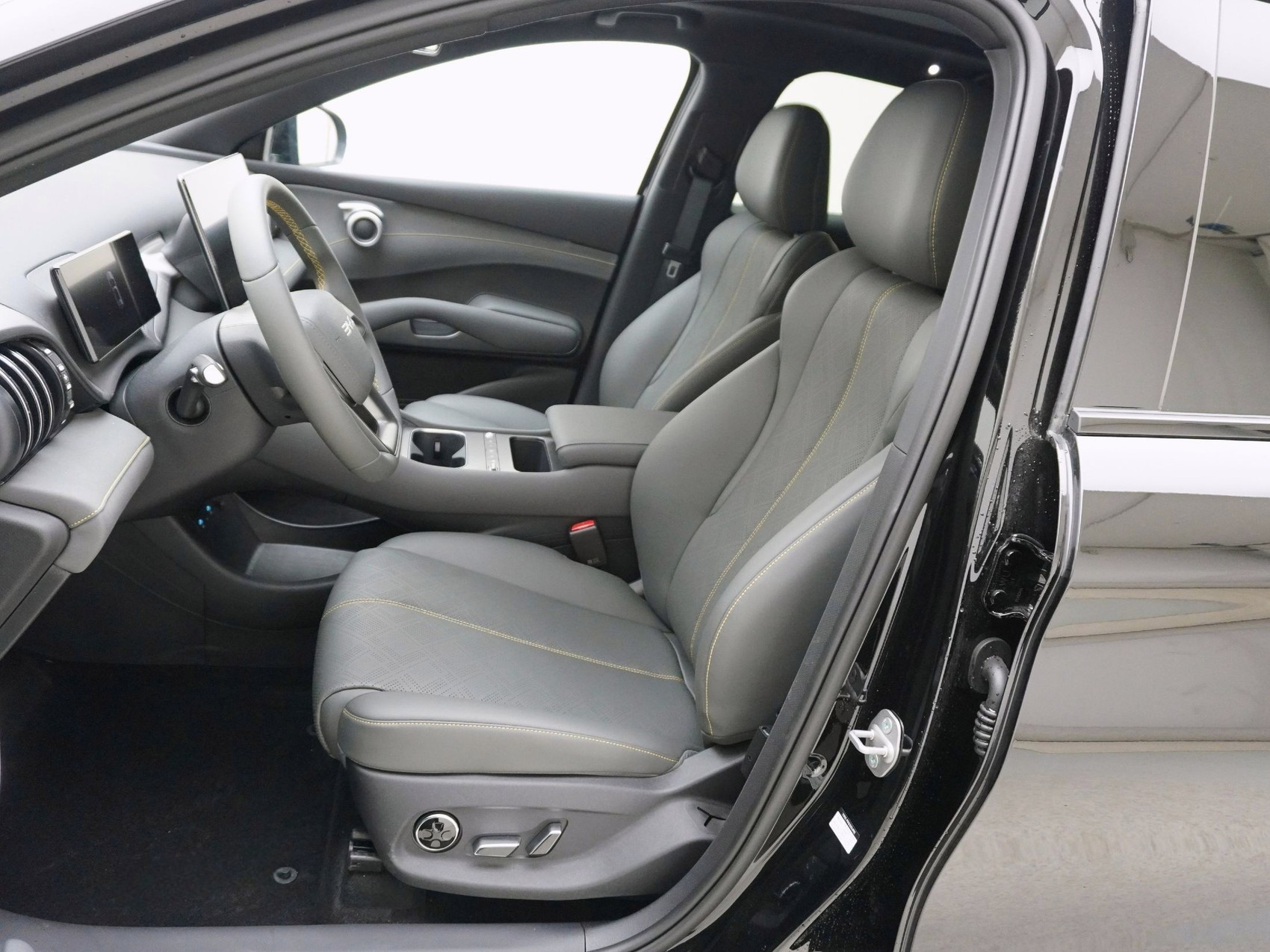 BYD Atto 3 EVO Excellence AWD-image-11