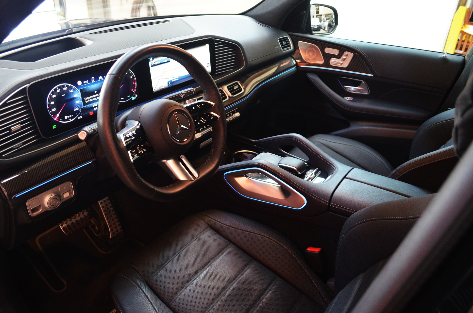 MERCEDES-BENZ GLE 450 4Matic 9G-Tronic-image-8