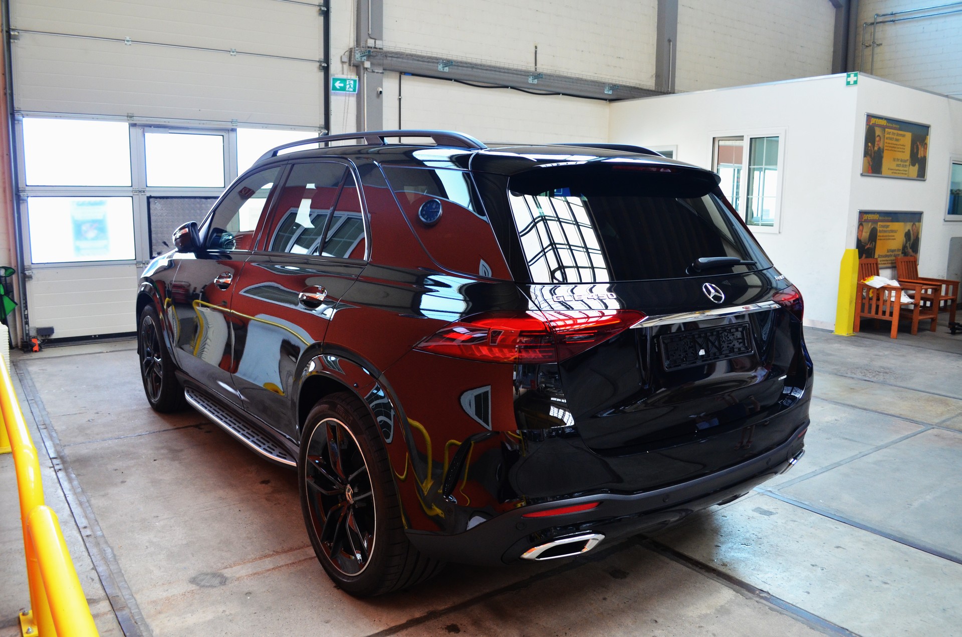 MERCEDES-BENZ GLE 450 4Matic 9G-Tronic-image-4