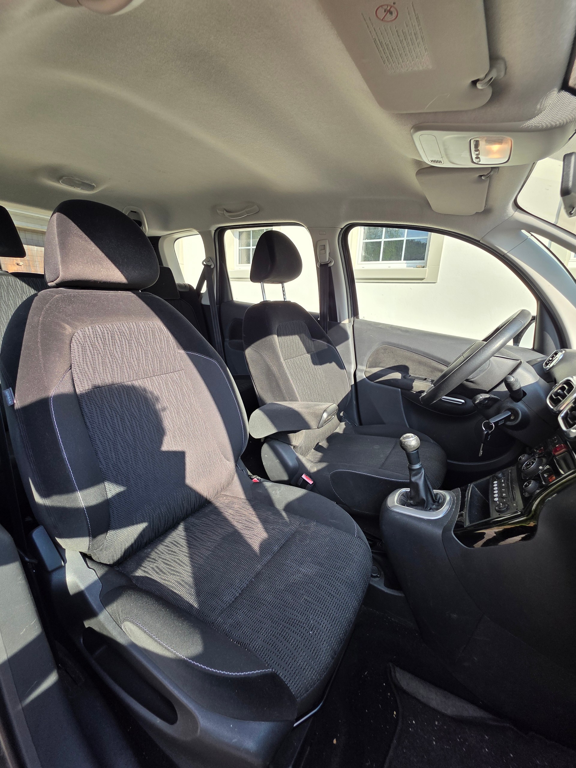 CITROEN C3 Picasso 1.6i 16V Séduction-image-4