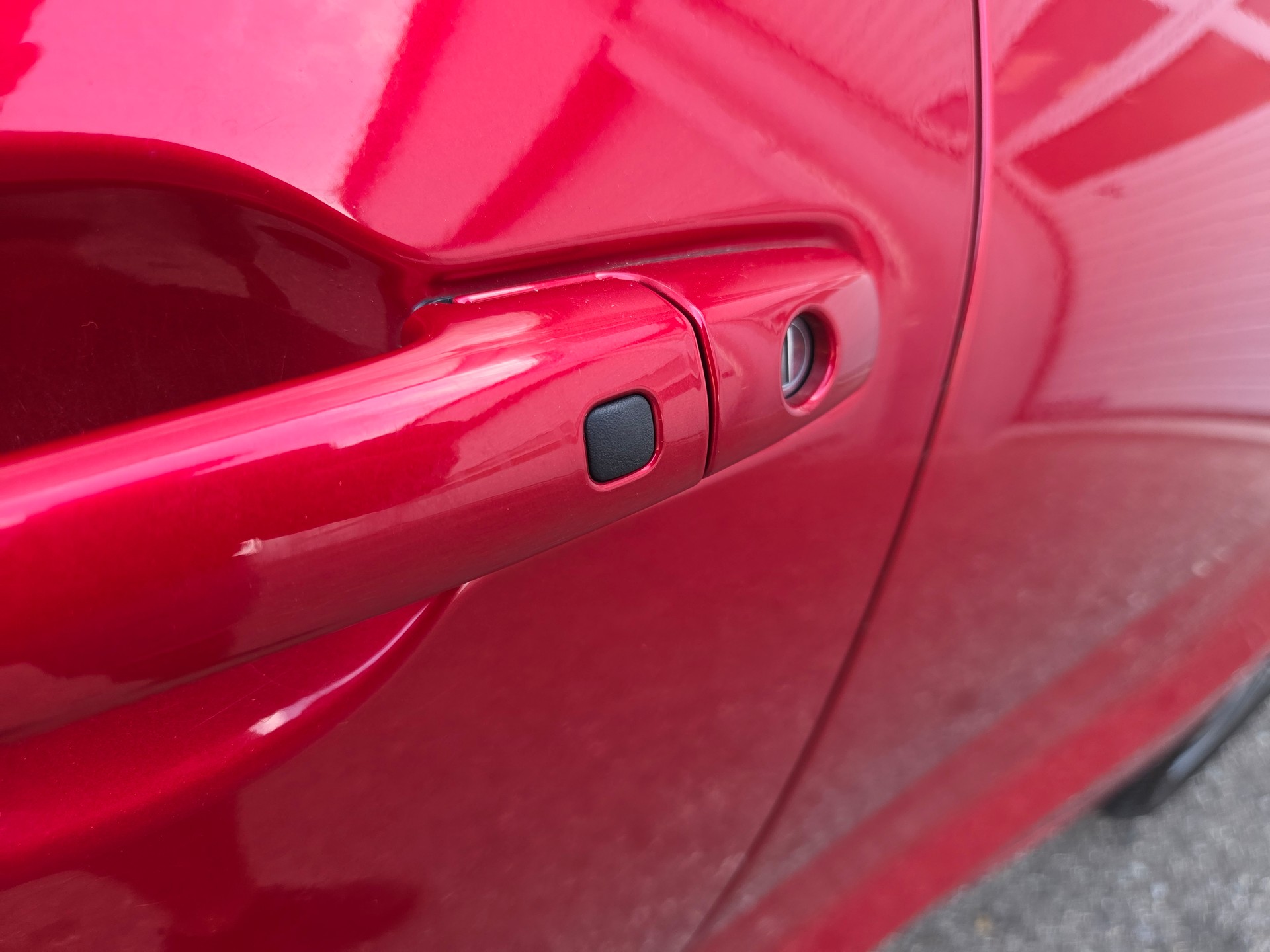 TOYOTA Yaris 1.5 VVT-i Hybrid Premium e-CVT-image-12
