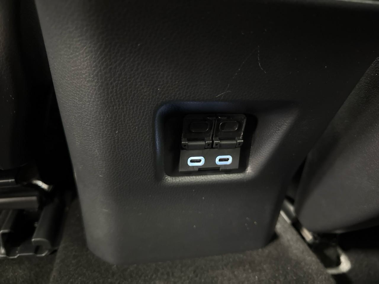 TOYOTA RAV-4 2.5 HSD Luxury Limited 4WD 222HP-image-12