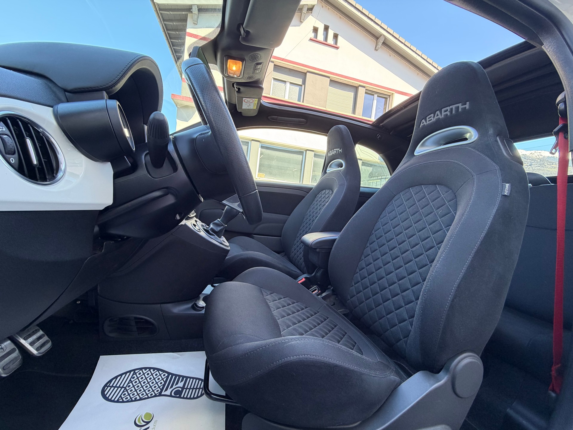 FIAT 595C 1.4 16V Turbo Abarth-image-6