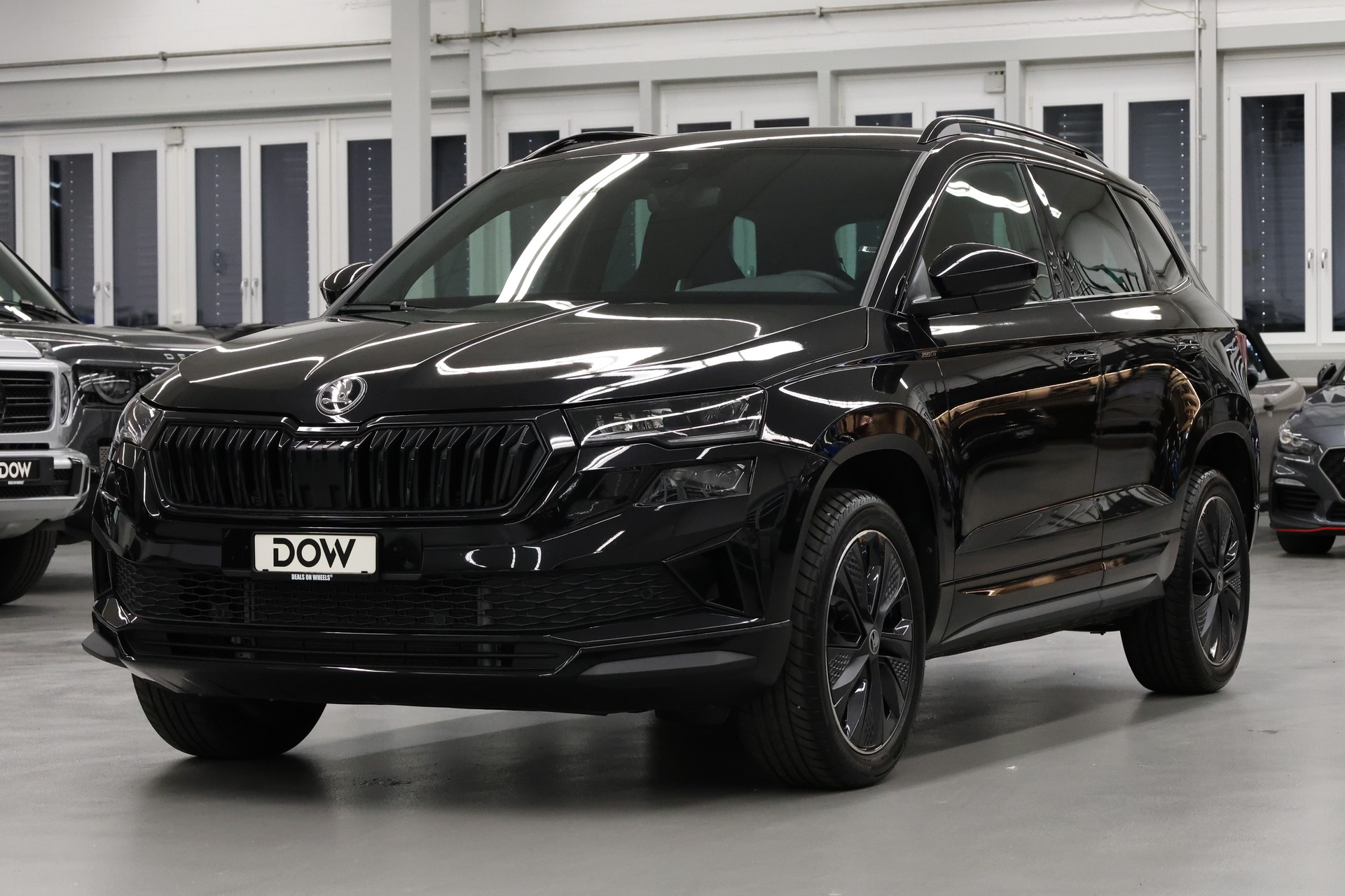 SKODA Karoq 1.5 TSI SportLine DSG-image-2