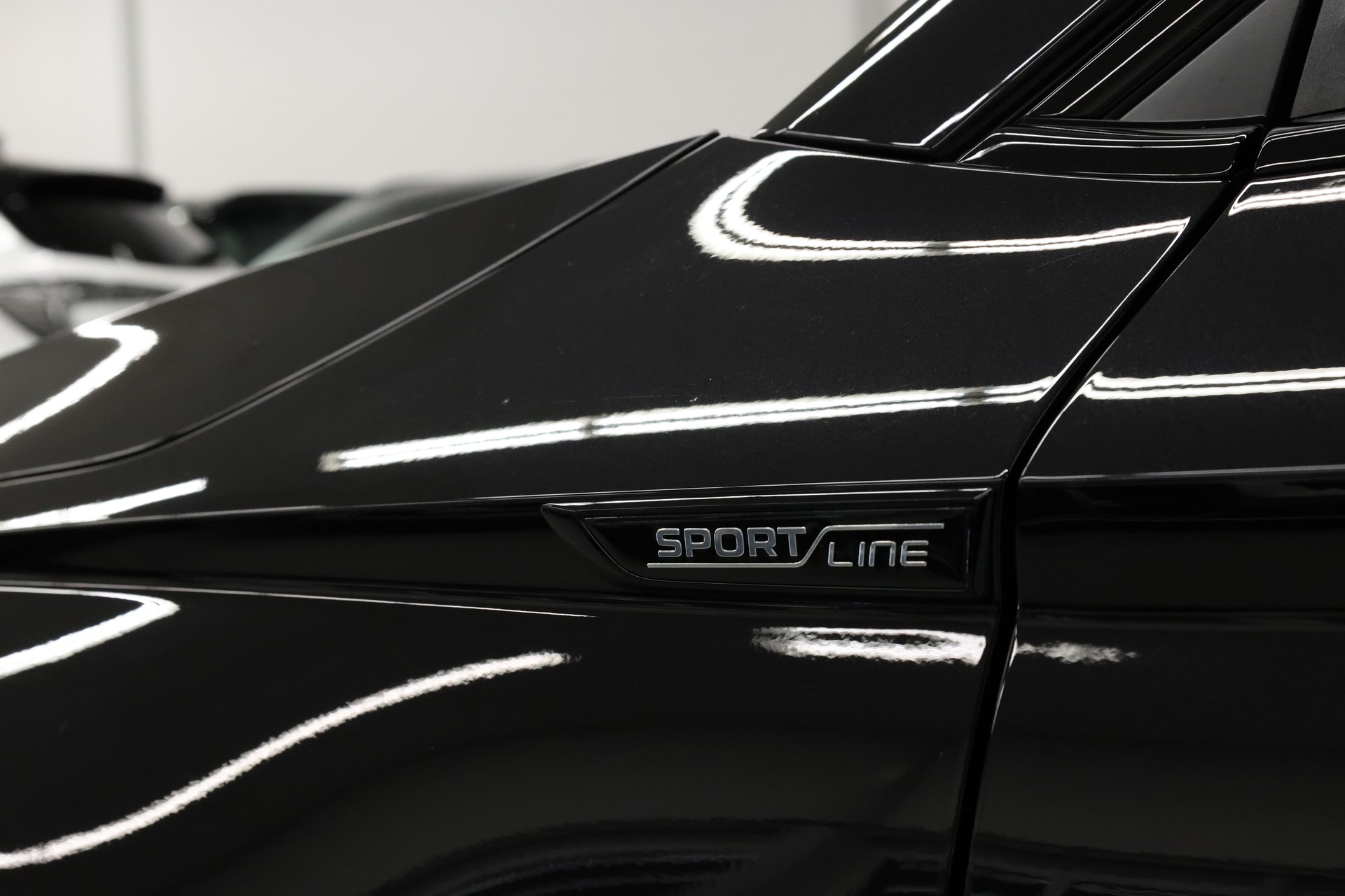 SKODA Karoq 1.5 TSI SportLine DSG-image-11