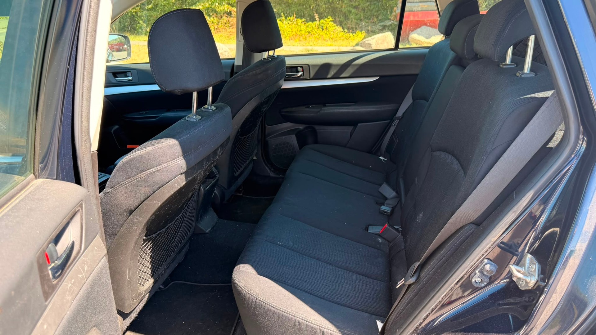 SUBARU Outback 2.5i Swiss AWD Lineartronic-image-7