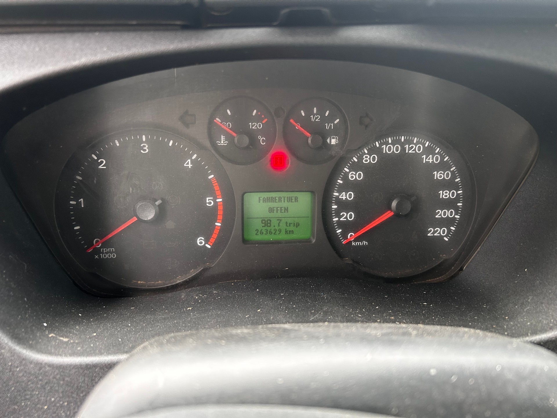 FORD Transit 350L Level 3-image-10
