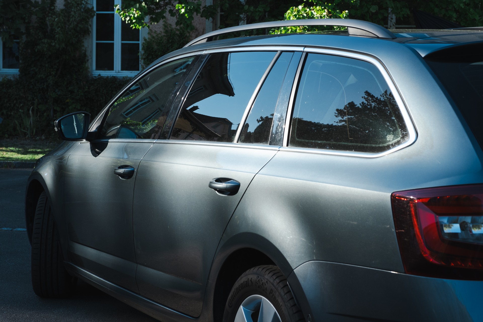 SKODA 1.4 TSI G-TEC Style DSG-image-4