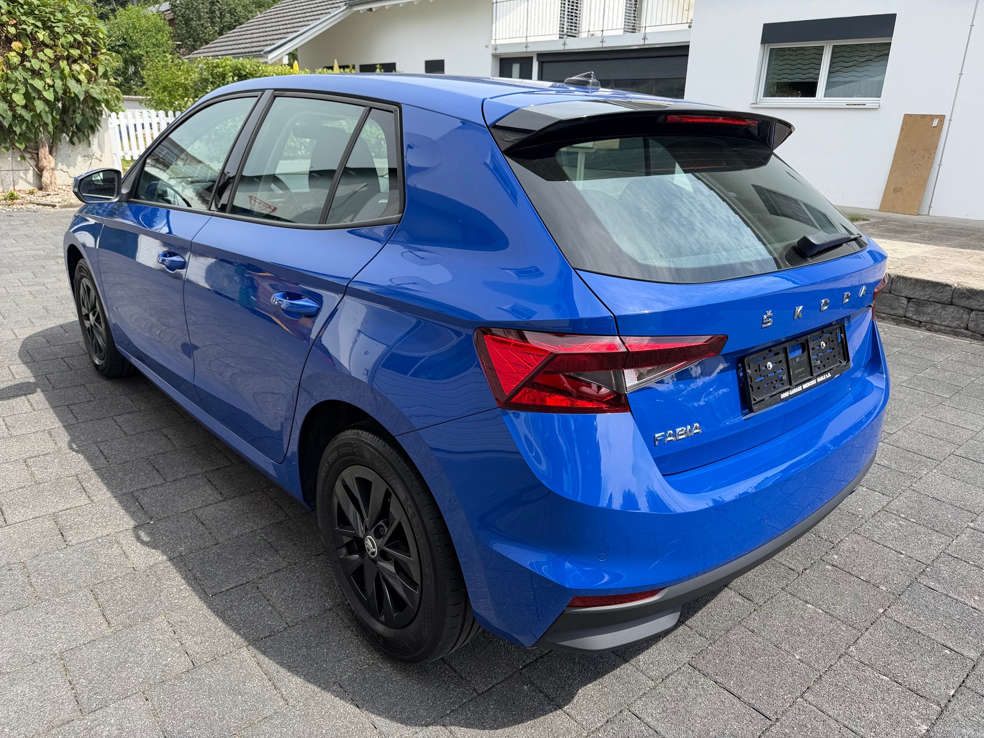 SKODA Fabia 1.0 TSI Ambition-image-6
