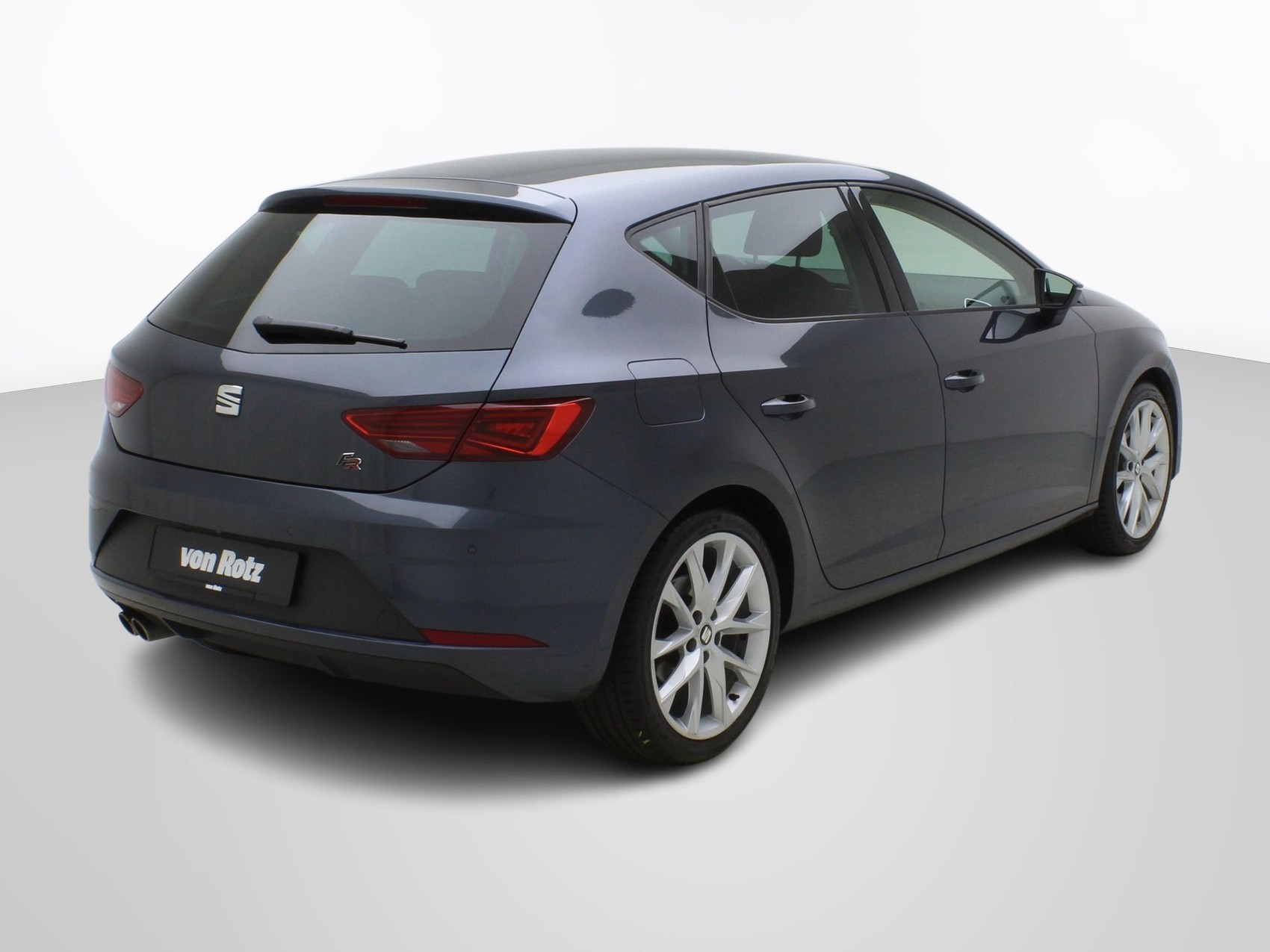 SEAT Leon 2.0 TSI DSG FR-image-4