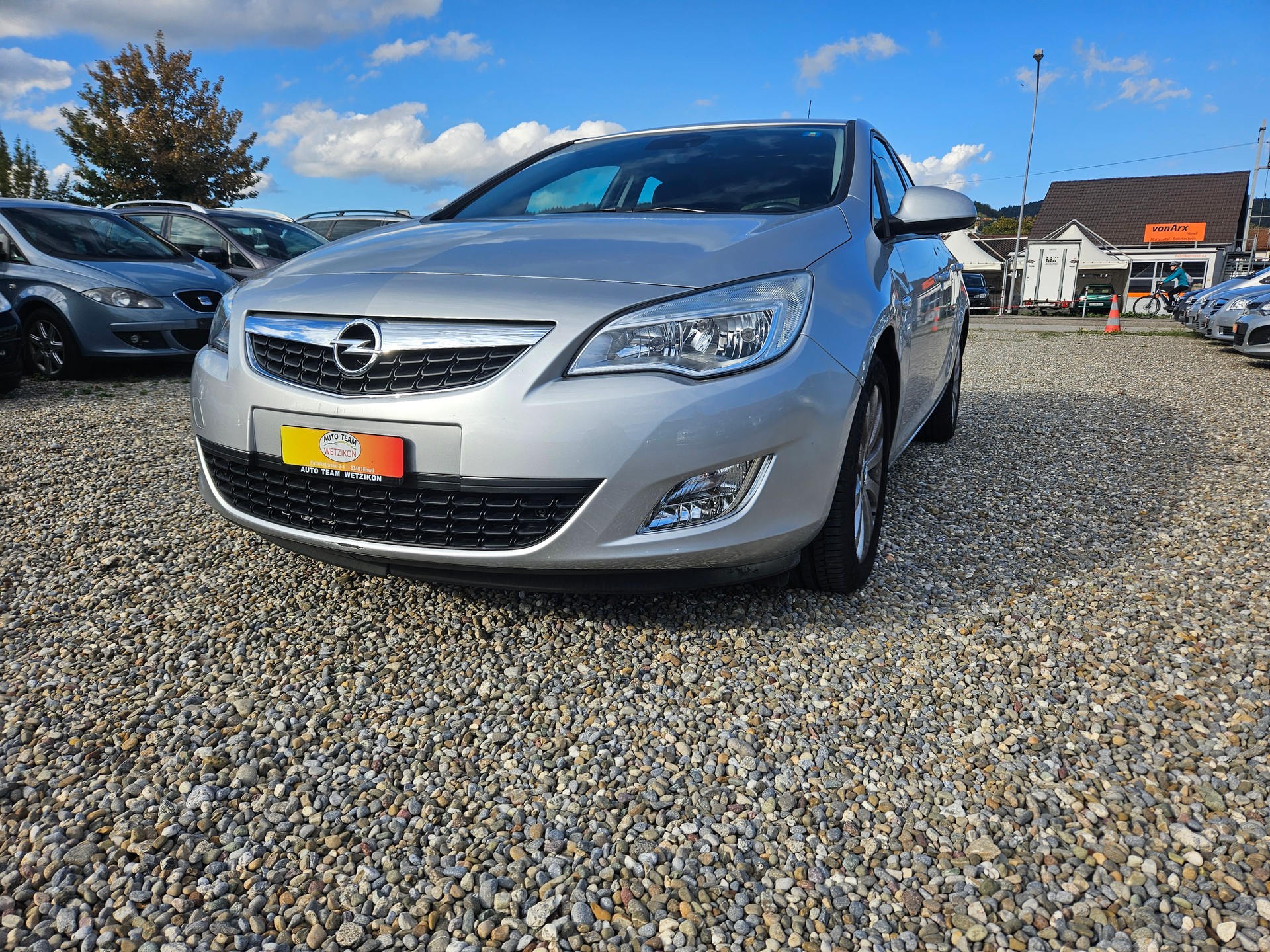 OPEL Astra 1.6i 16V Enjoy Automatic-image-10