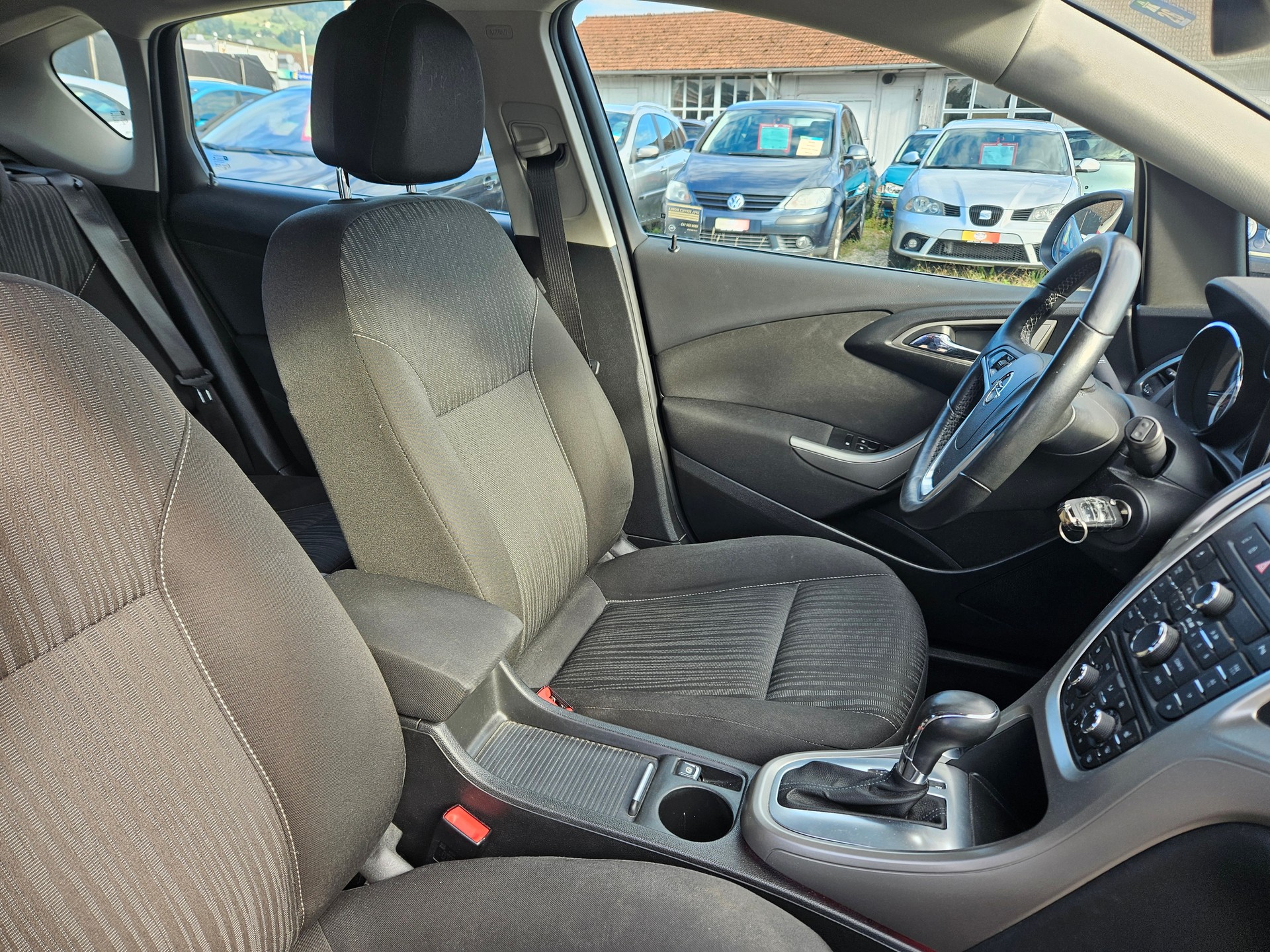 OPEL Astra 1.6i 16V Enjoy Automatic-image-13