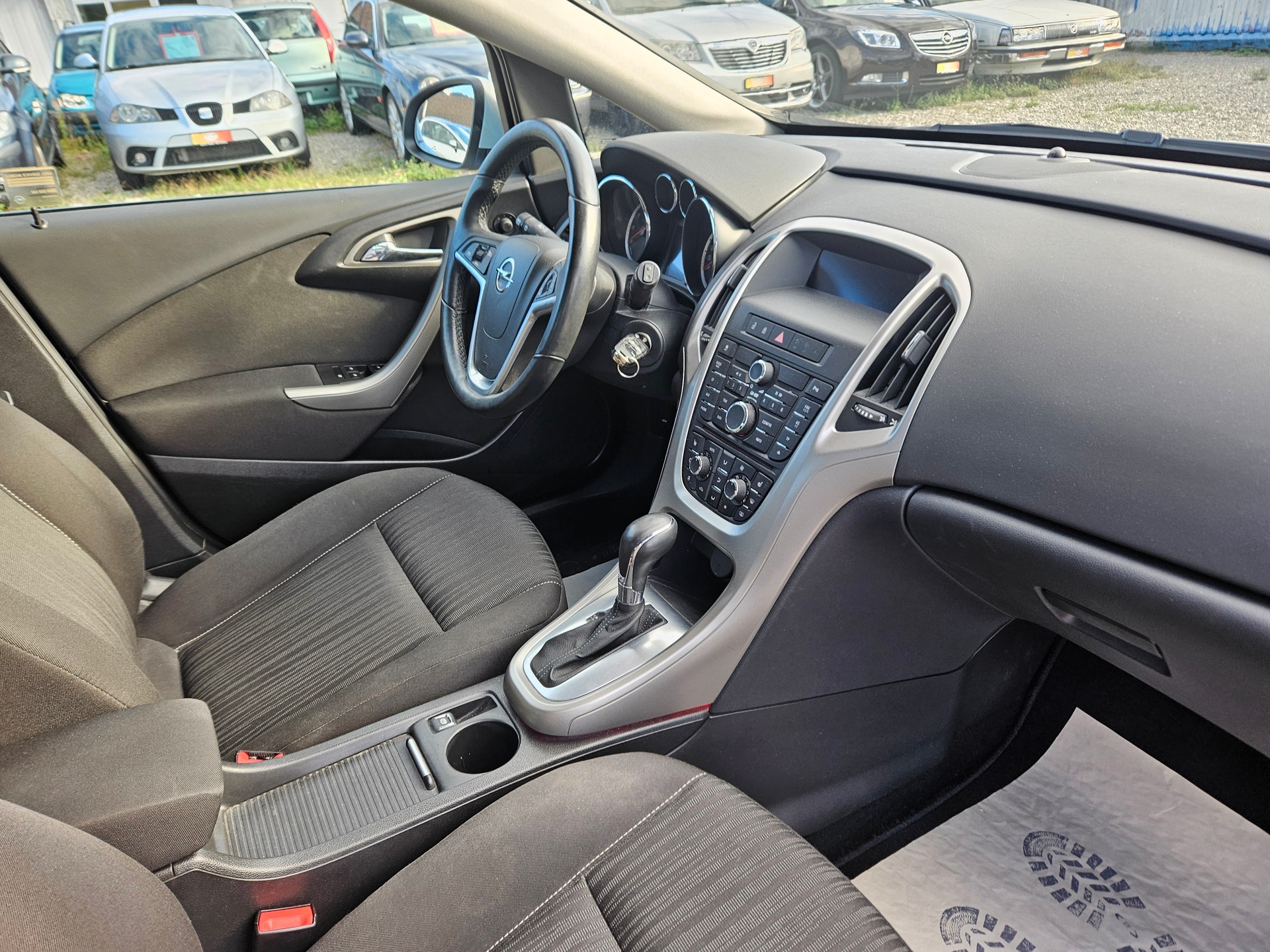 OPEL Astra 1.6i 16V Enjoy Automatic-image-12